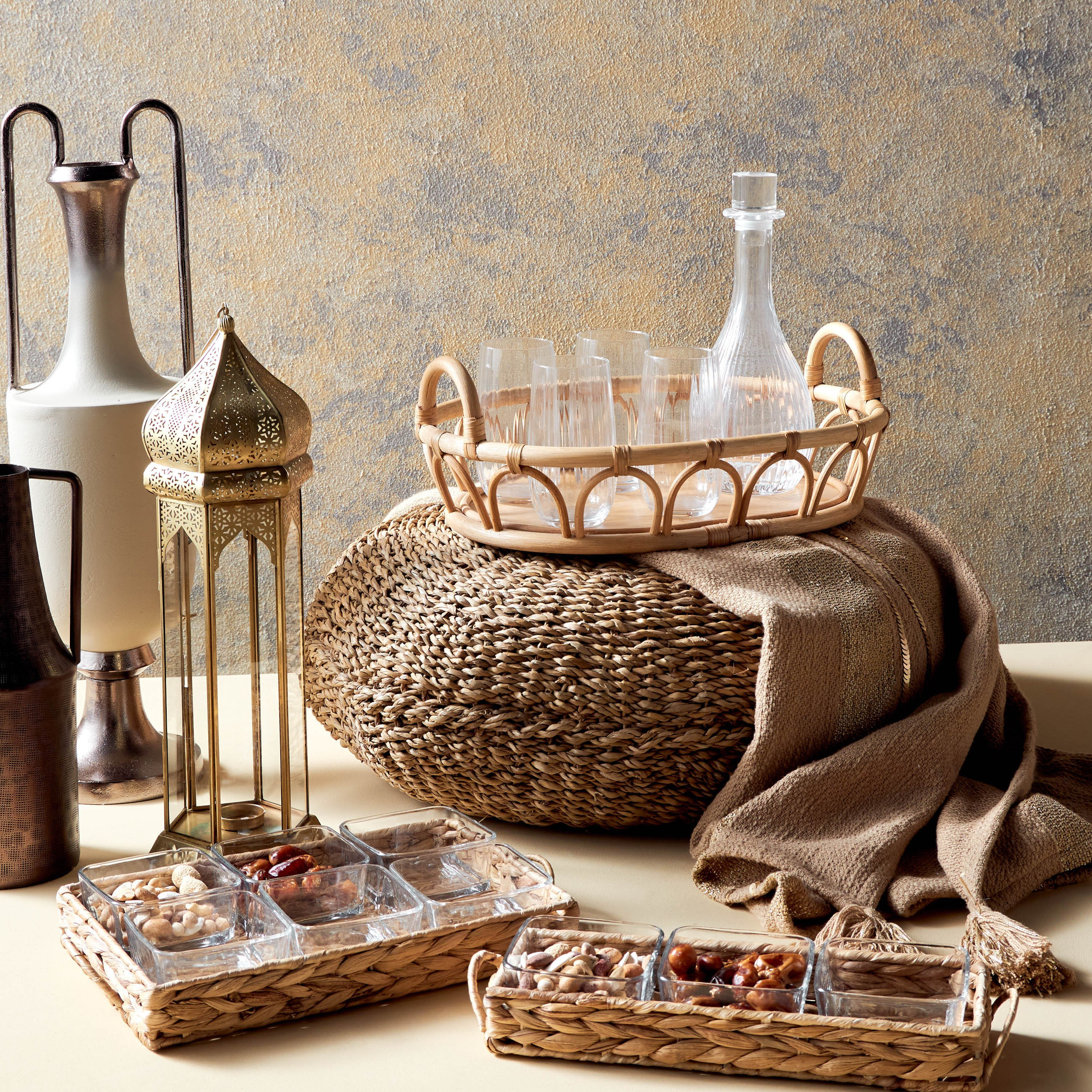 Sami 4-Piece Glass Bowl and Water Hyacinth Tray Set-household-dining-serveware-servingtrays-image-4