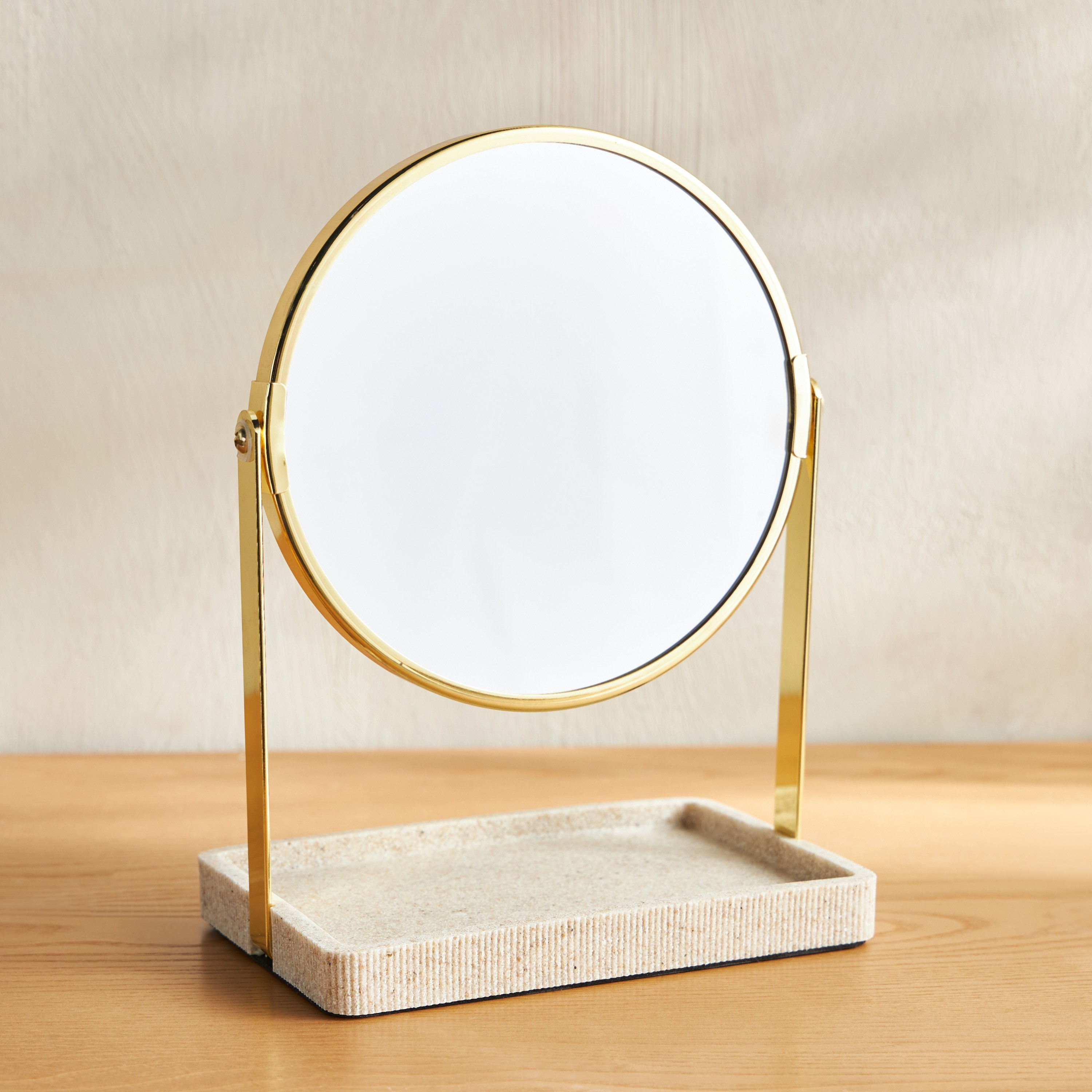 Gourami Mirror