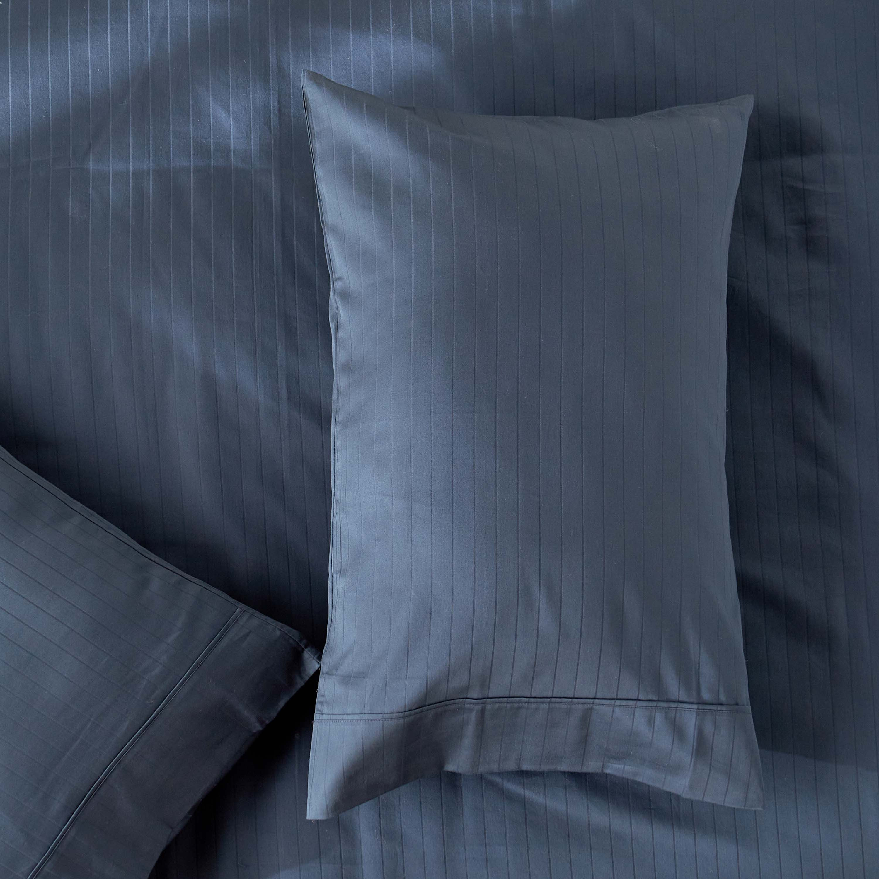 Hampton Cotton Sateen 220 Thread Count 3-Piece Queen Duvet Cover Set - 200x200 cm-household-bedding-duvetandcovers-duvetcovers-image-3