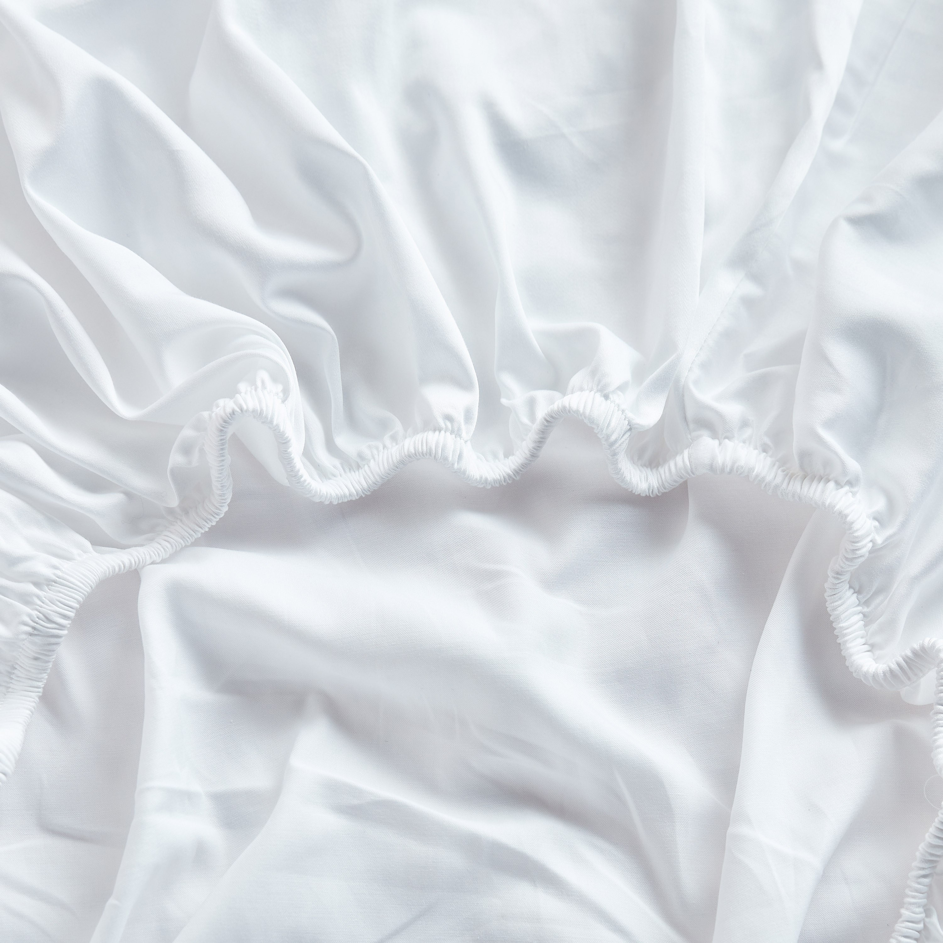 طقم لحاف وشرشف سوبر كينج 8 قطع قطن عدد خيوط 300 بتطريز منقط - أيكات - 250x260 سم-household-bedding-comfortersandbedspreads-bedinabag-image-5
