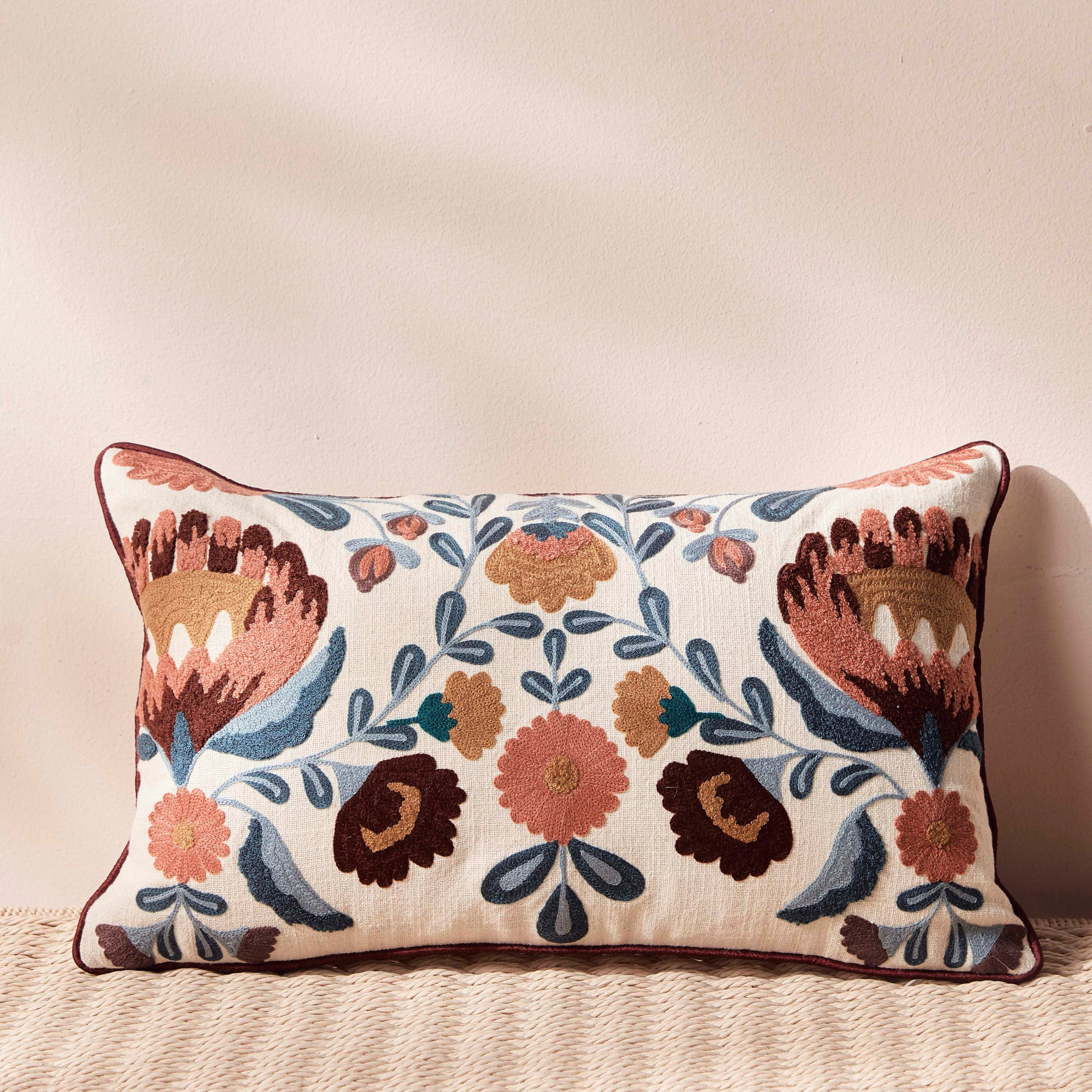 Floriana Filled Cushion - 50x30 cm-household-cushionsandthrows-filledcushions-decorativecushions-image-1