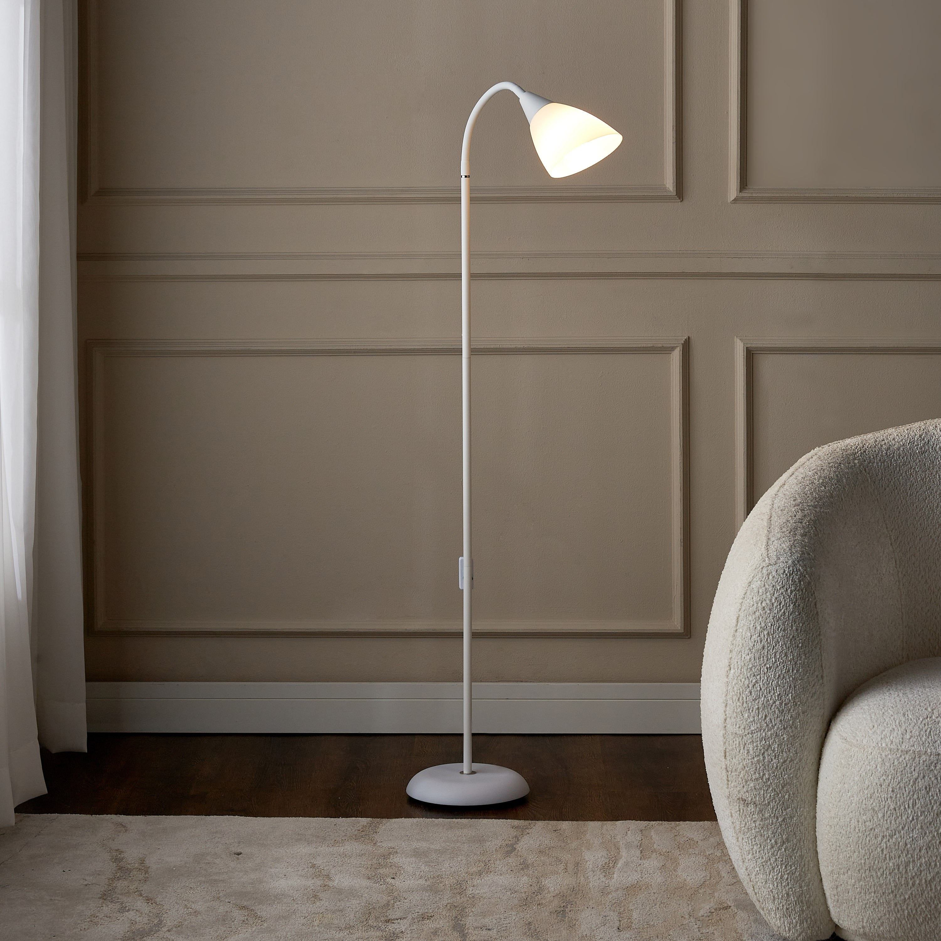 Tyche Metal Floor Lamp - 145 cm-household-lighting-floorlamps-image-2