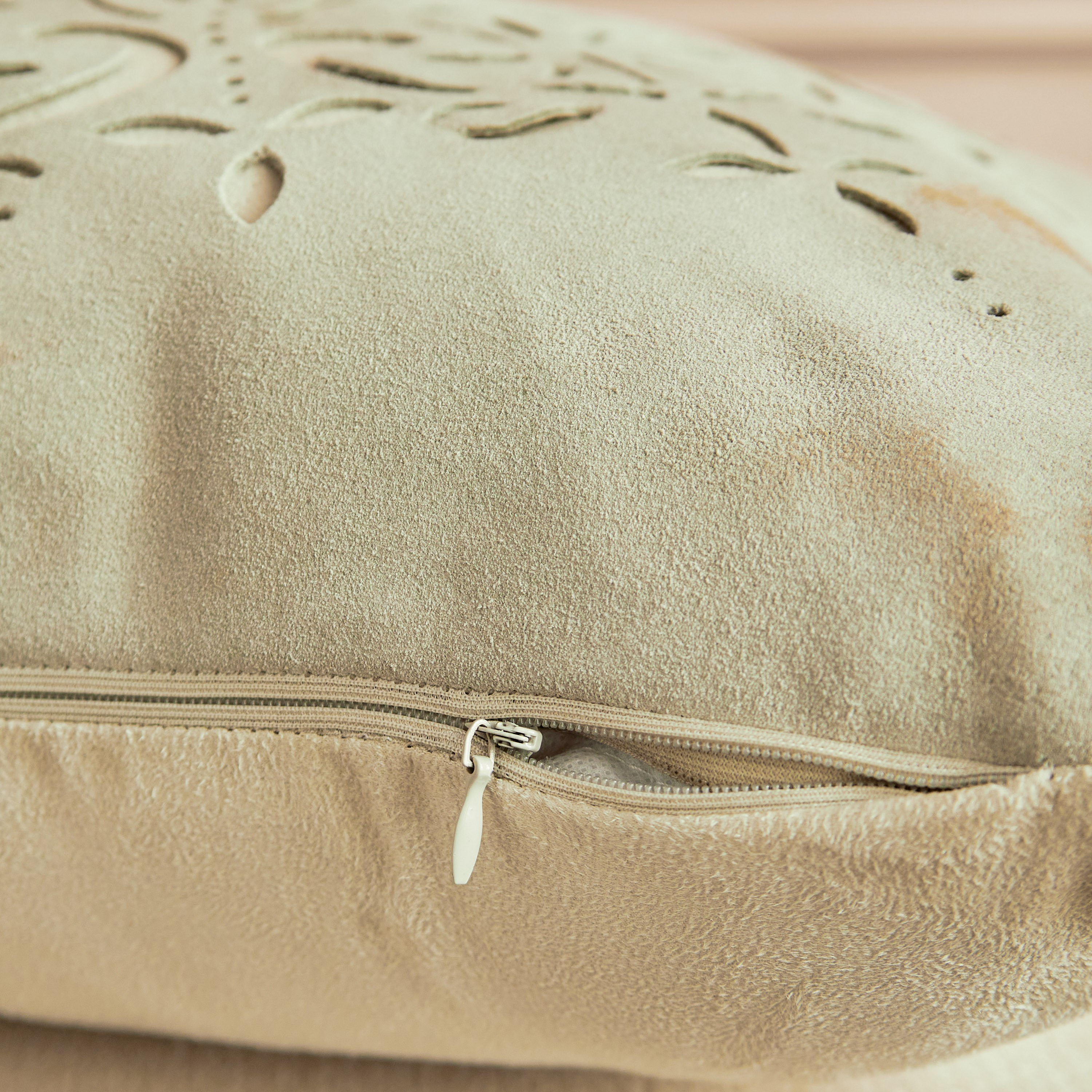 وسادة محشوة - ناتيا - 45x45 سم-household-cushionsandthrows-filledcushions-decorativecushions-image-4