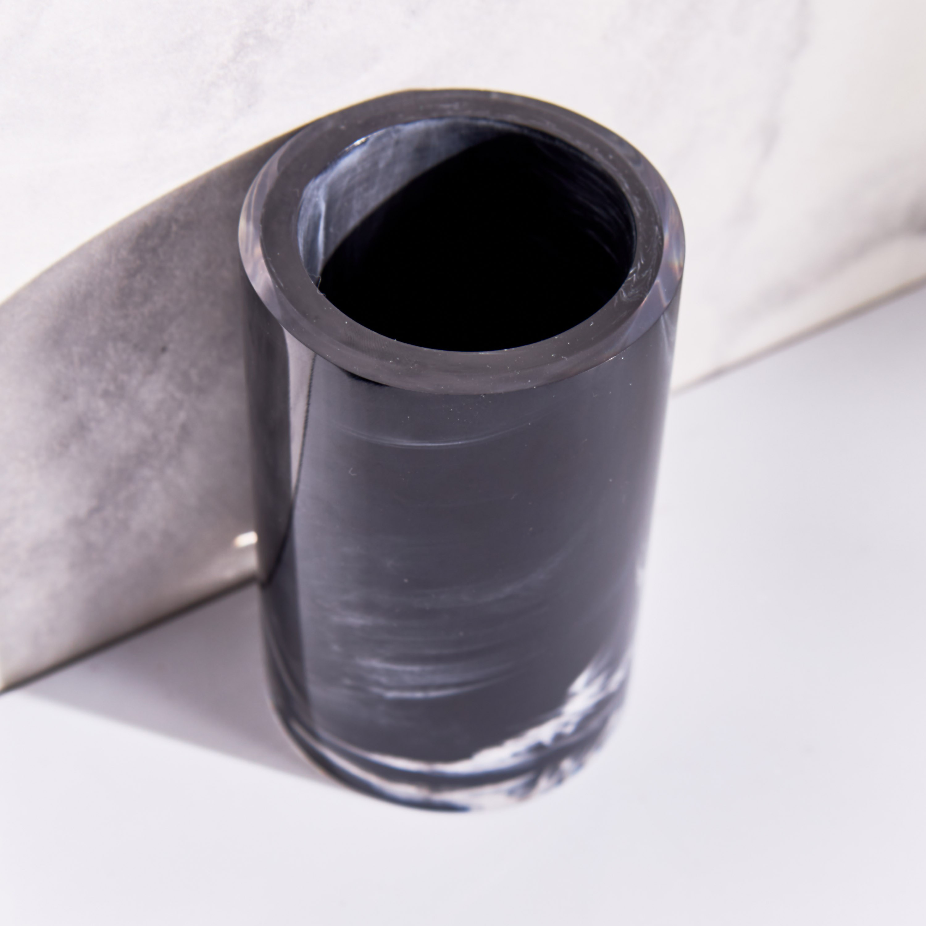 Carrara Tumbler-household-bathandlaundry-bathaccessories-toothbrushholdersandtumblers-image-2