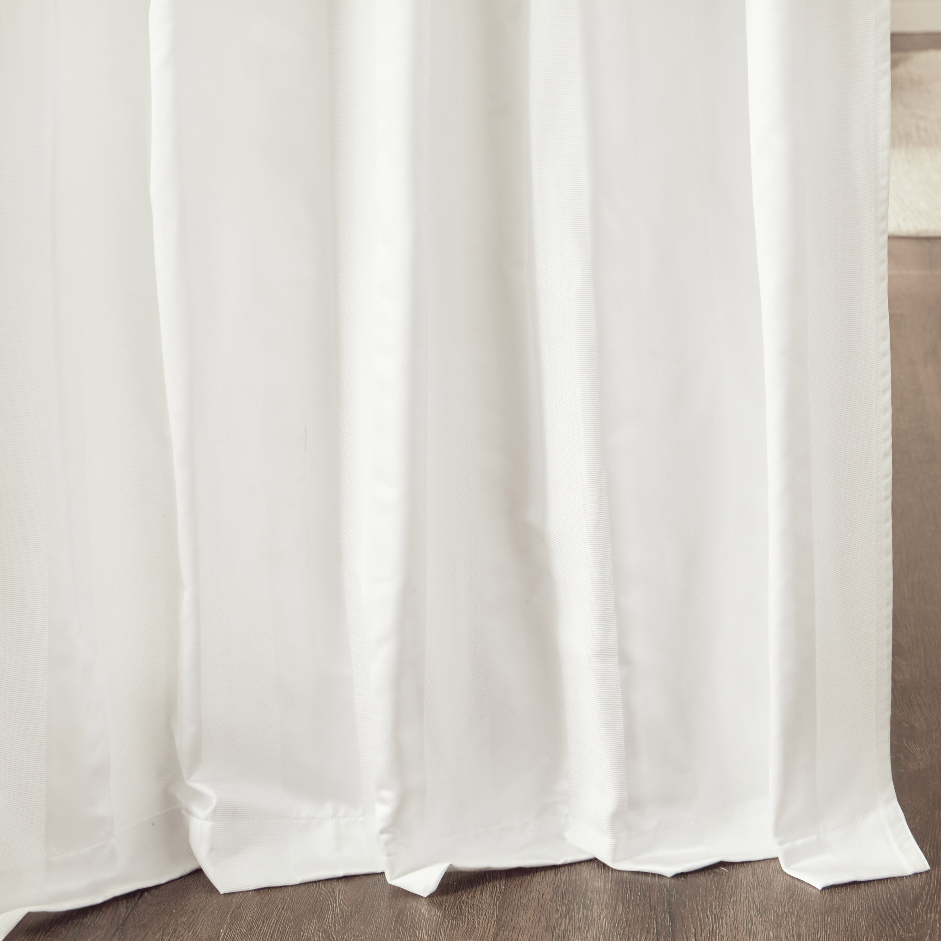طقم ستائر مقلّمة قطعتين 135x240 سم-household-windows-curtains-image-3