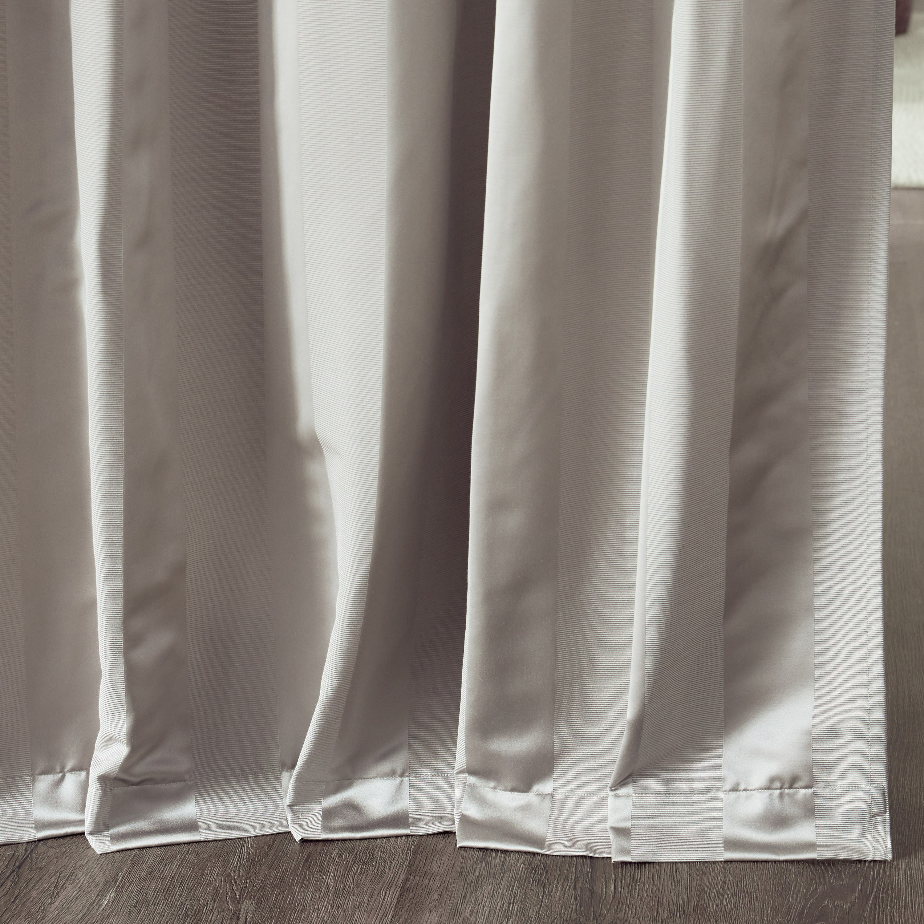 طقم ستائر مقلّمة قطعتين 135x240 سم-household-windows-curtains-image-28