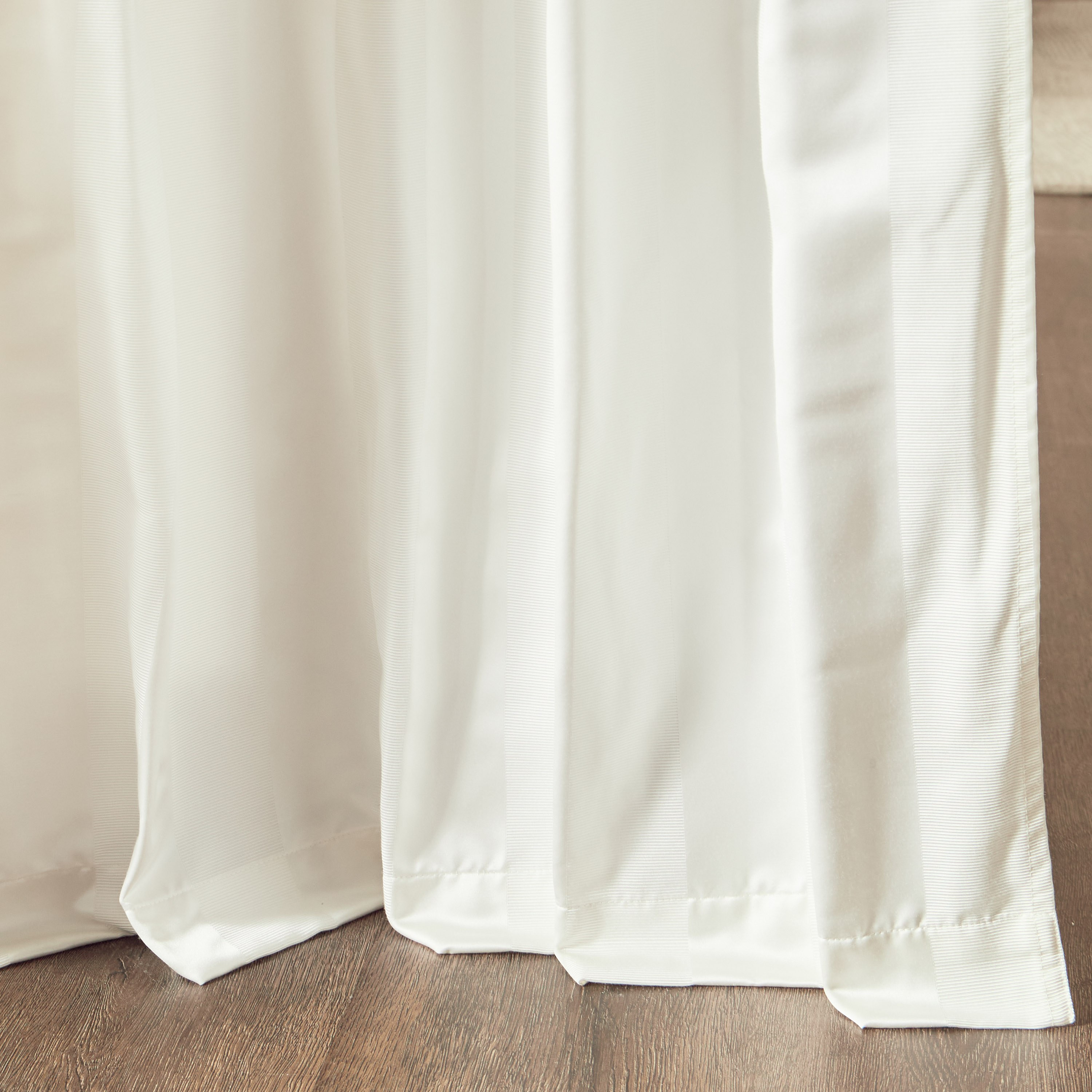 طقم ستائر مقلّمة قطعتين 135x240 سم-household-windows-curtains-image-18