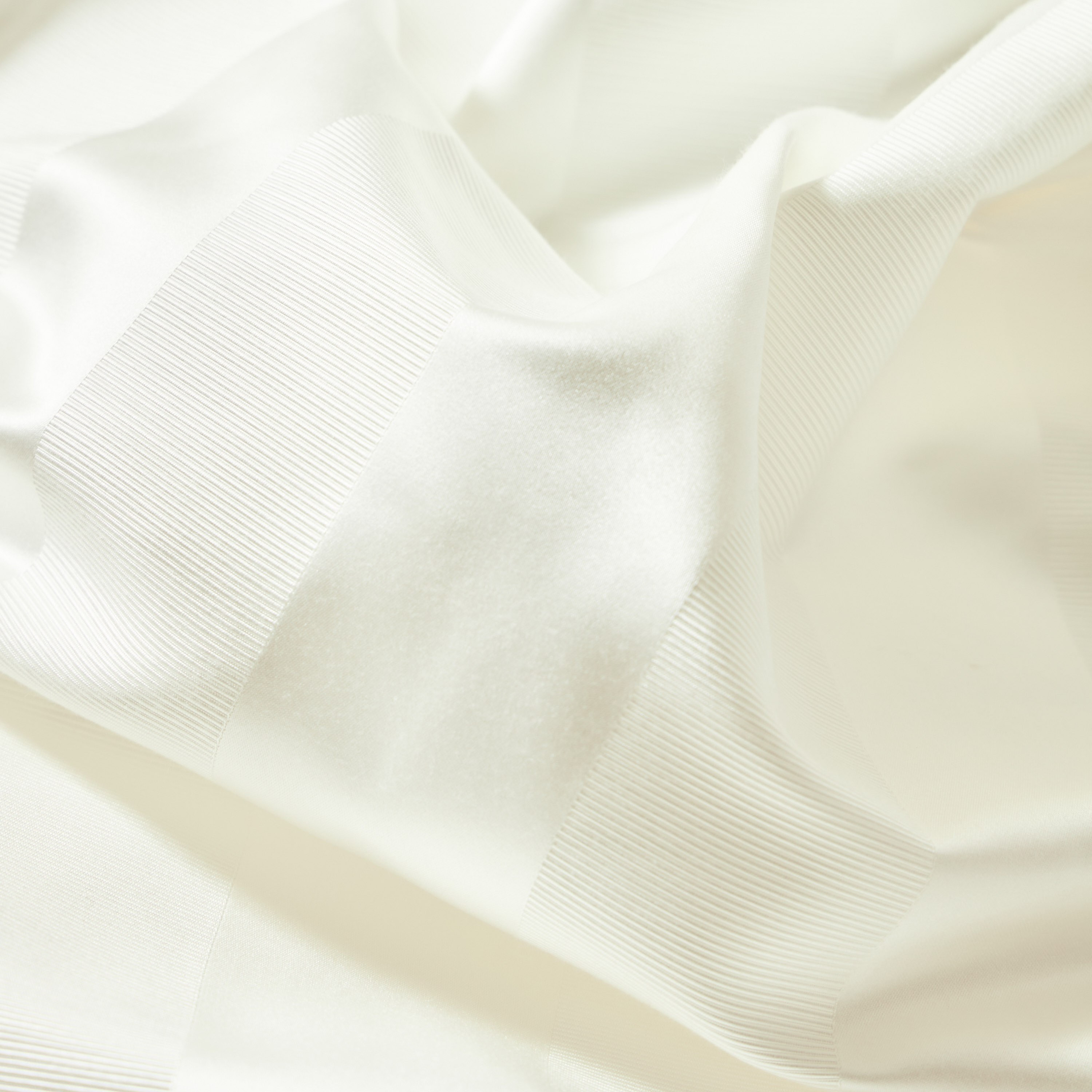 طقم ستائر مقلّمة قطعتين 135x240 سم-household-windows-curtains-image-19