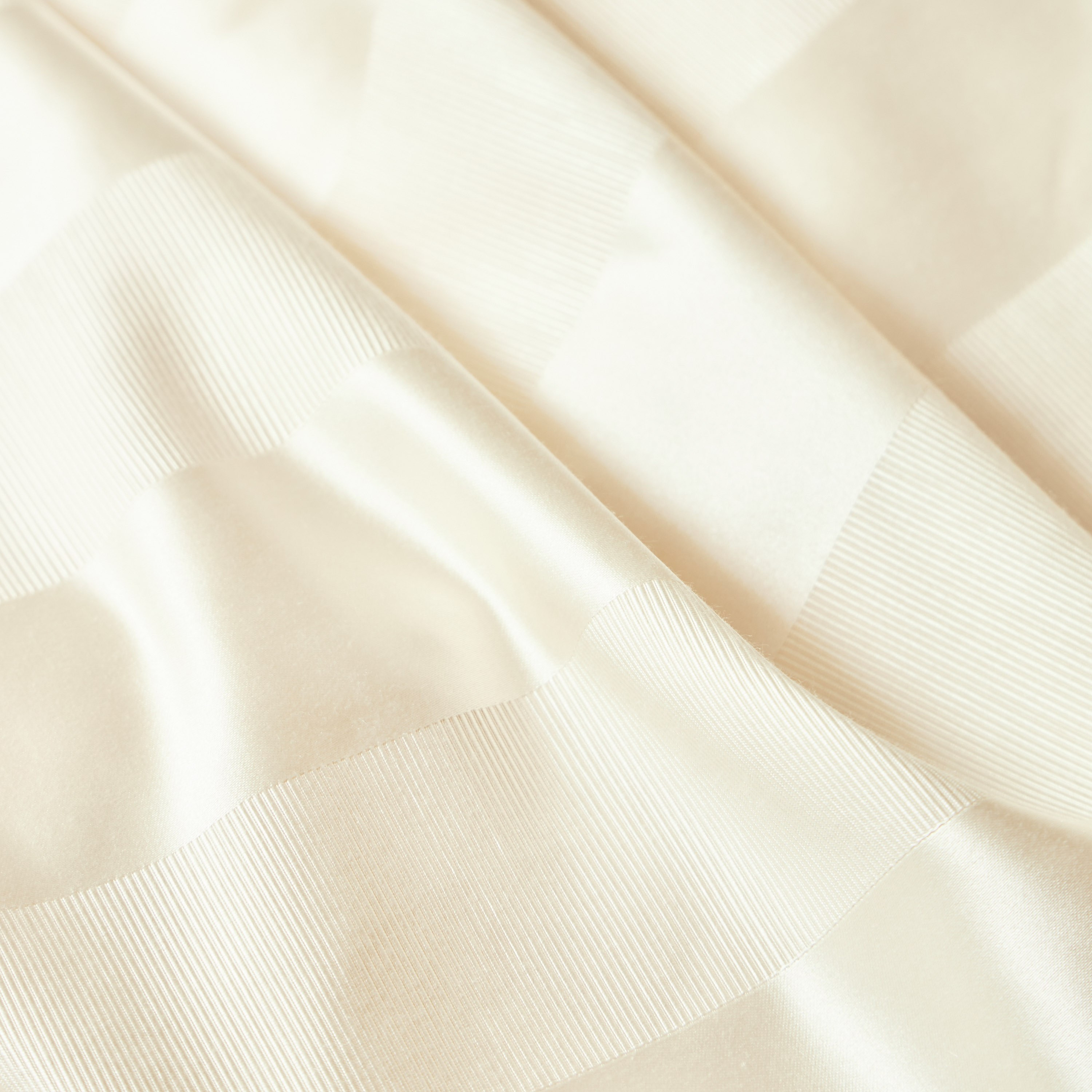 طقم ستائر مقلّمة قطعتين 135x240 سم-household-windows-curtains-image-4