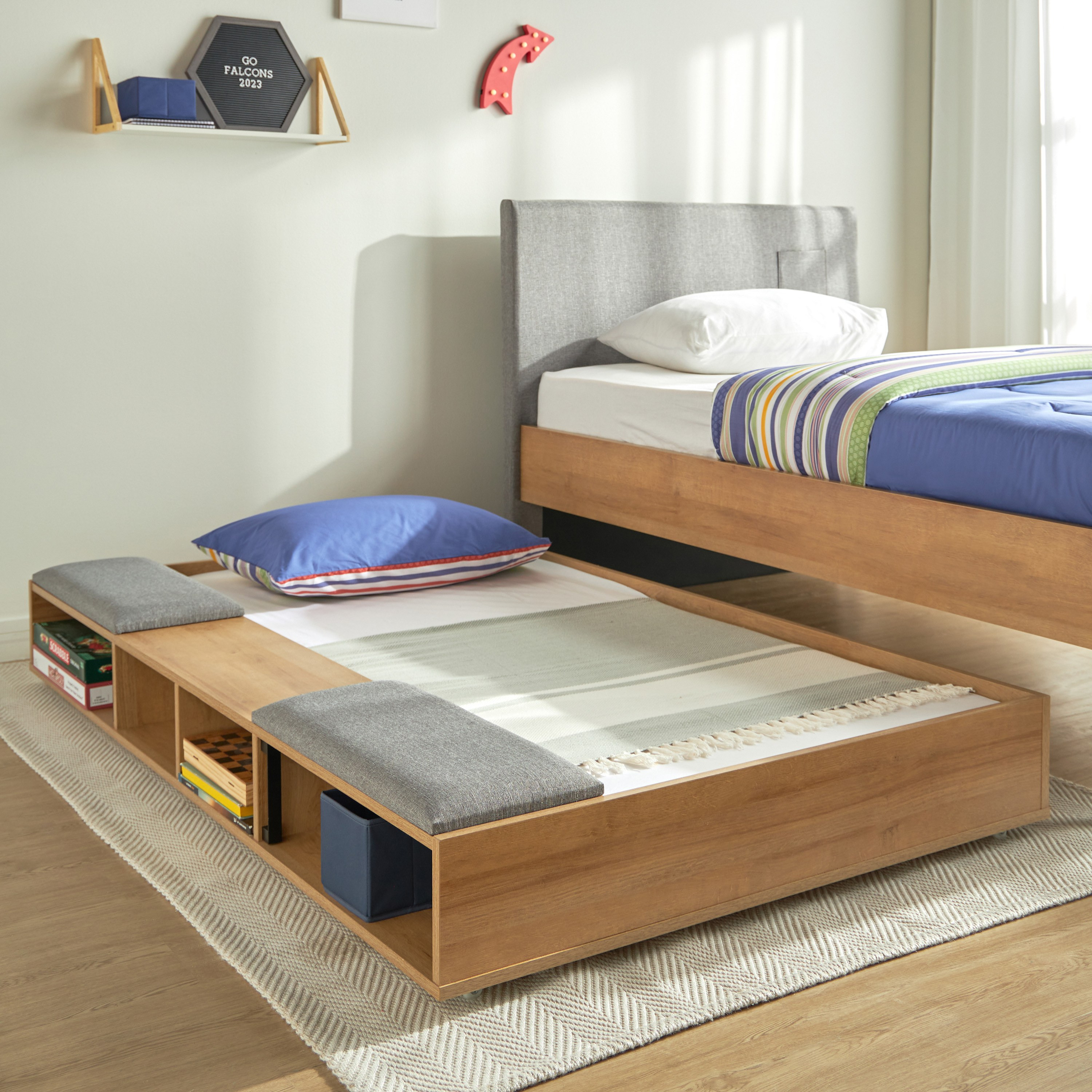 Bed with store trundle and storage