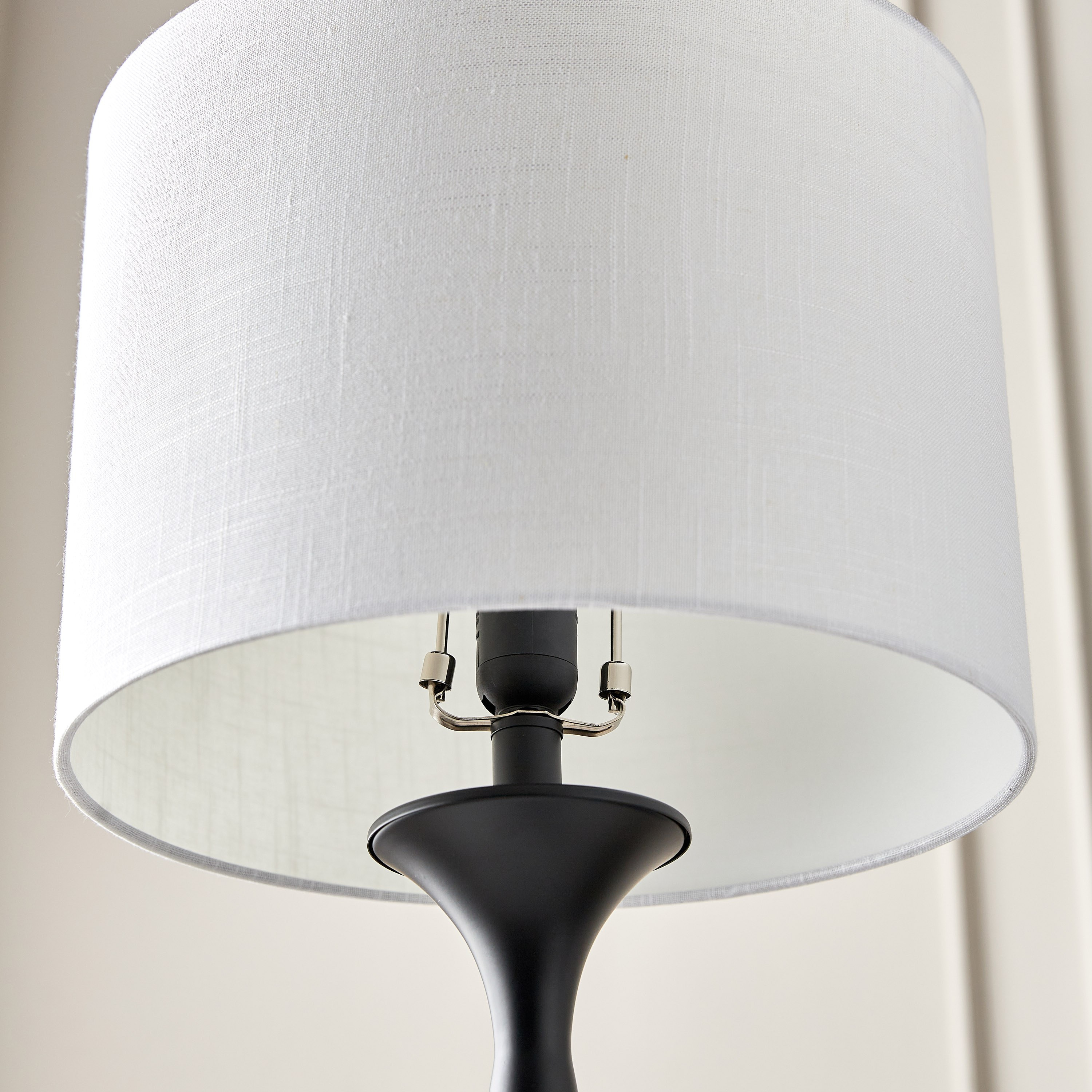 Clementina Metal Table Lamp - 80 cm-household-lighting-tableanddesklamps-image-3