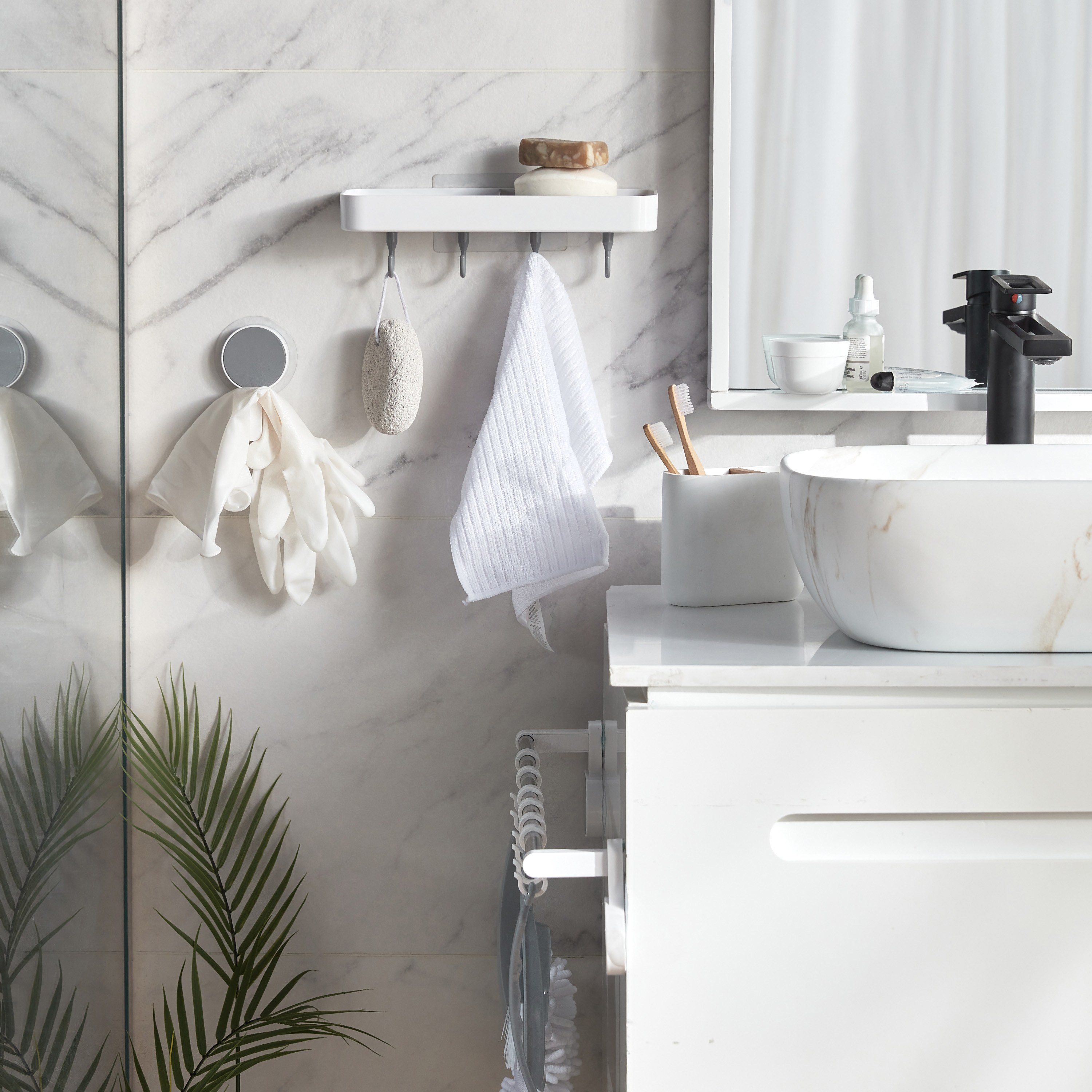 Leila Traceless Hook Frame-household-bathandlaundry-bathroomorganizing-wallfixturesandhooks-image-4