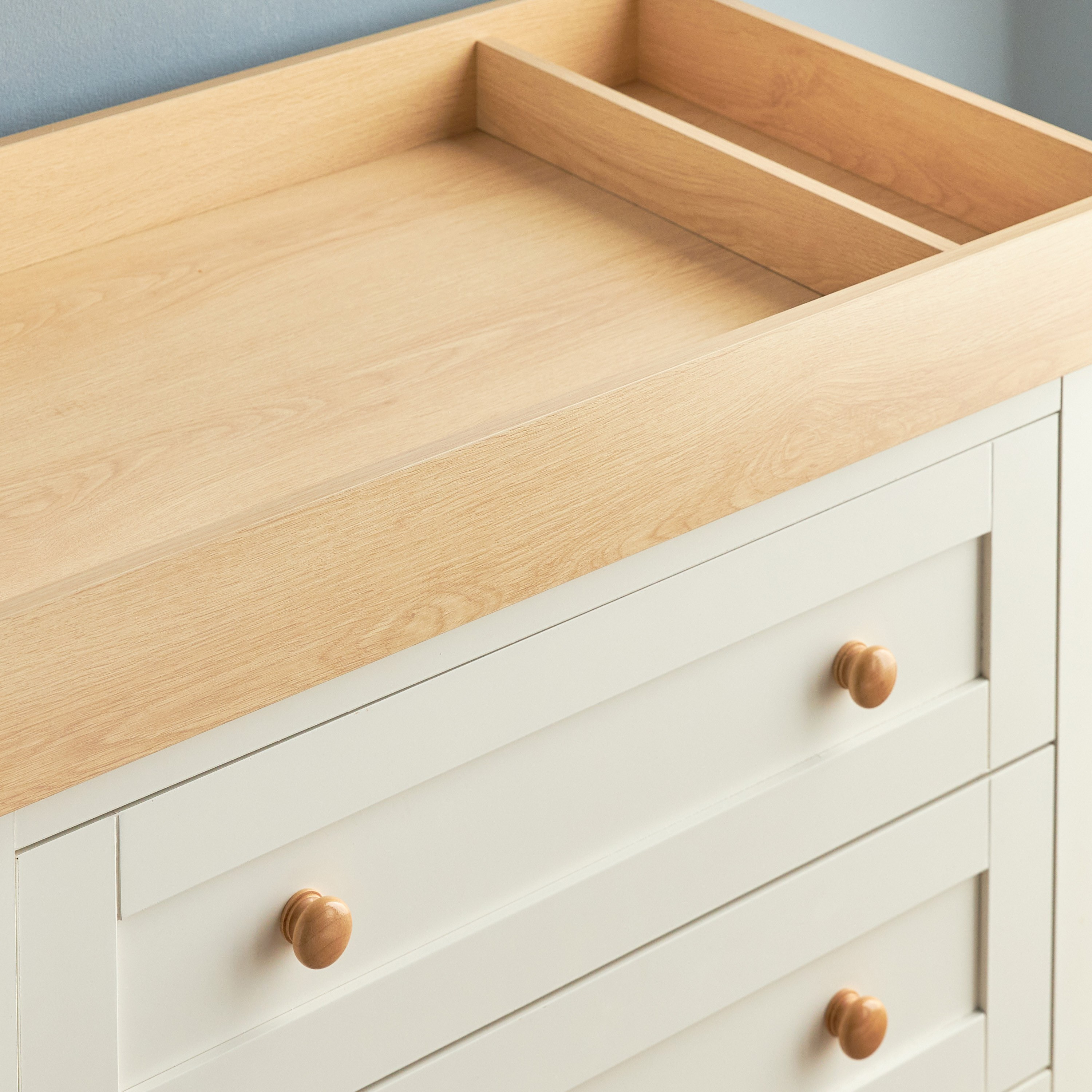 Dreamland Chest of 3-Drawers with Changer-baby-nursery-furniture-changingtables-image-4