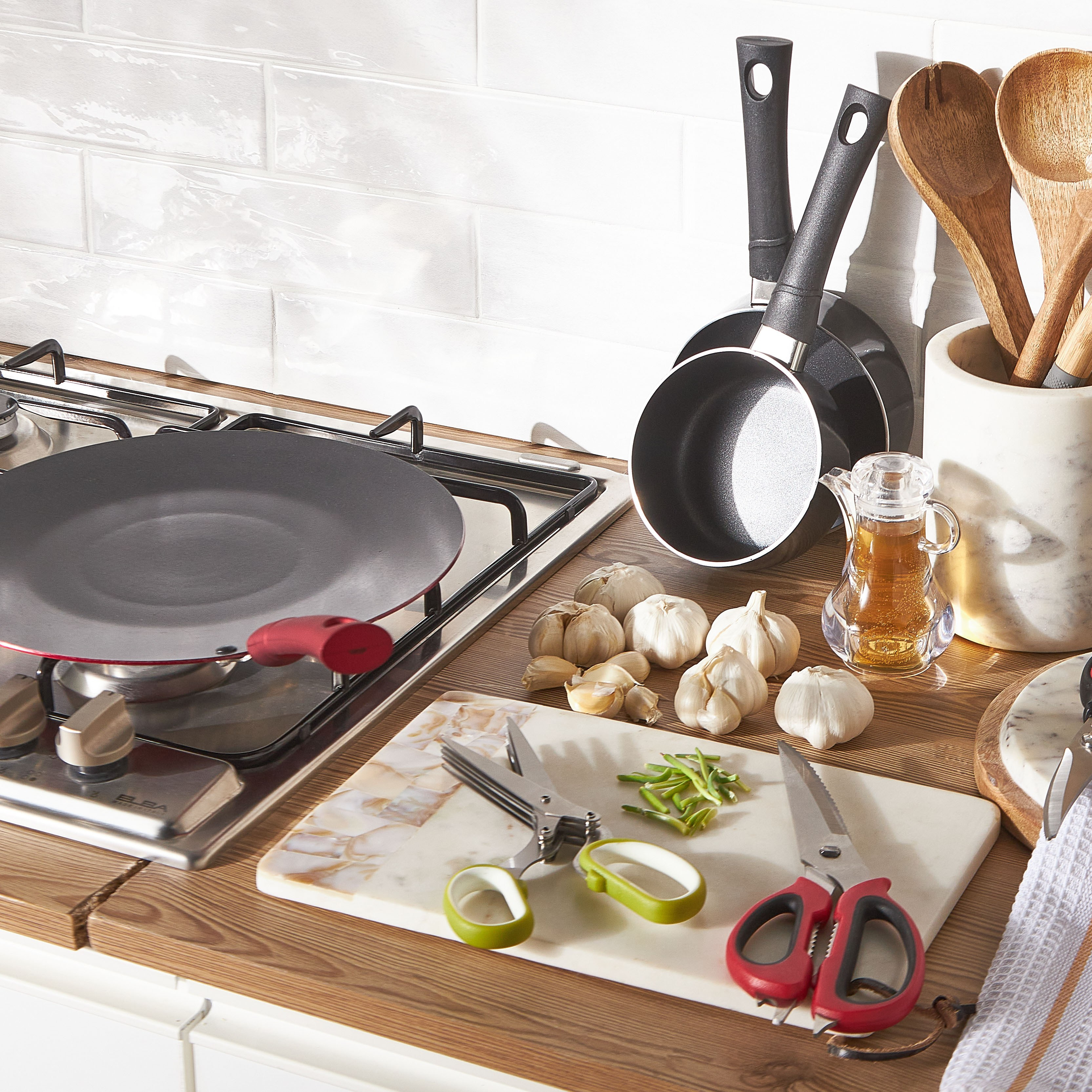 Walton Kitchen Scissor-household-kitchen-kitchentoolsandutensils-knives-image-4