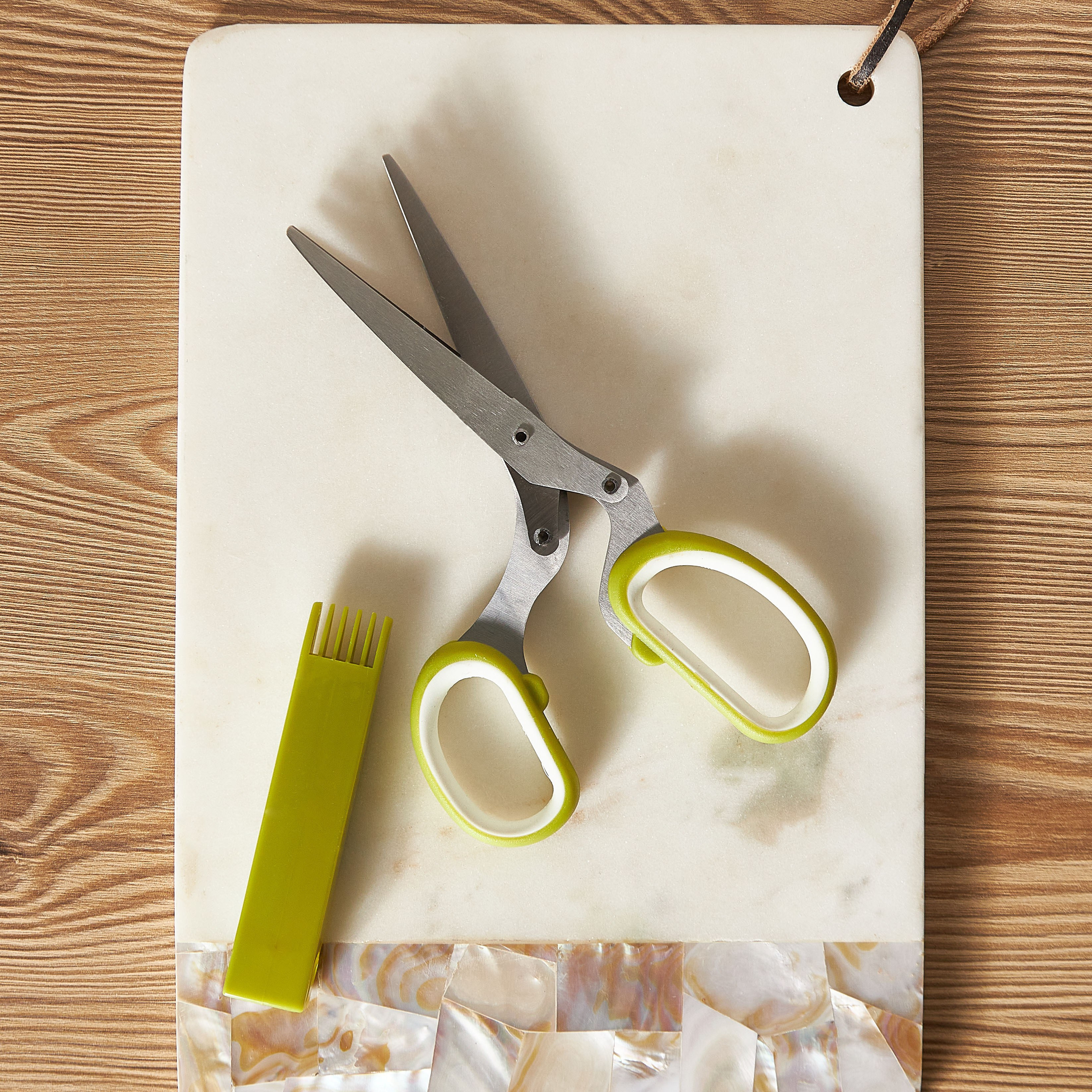 Myers Scissors-household-kitchen-kitchentoolsandutensils-foodpreparationtools-image-1