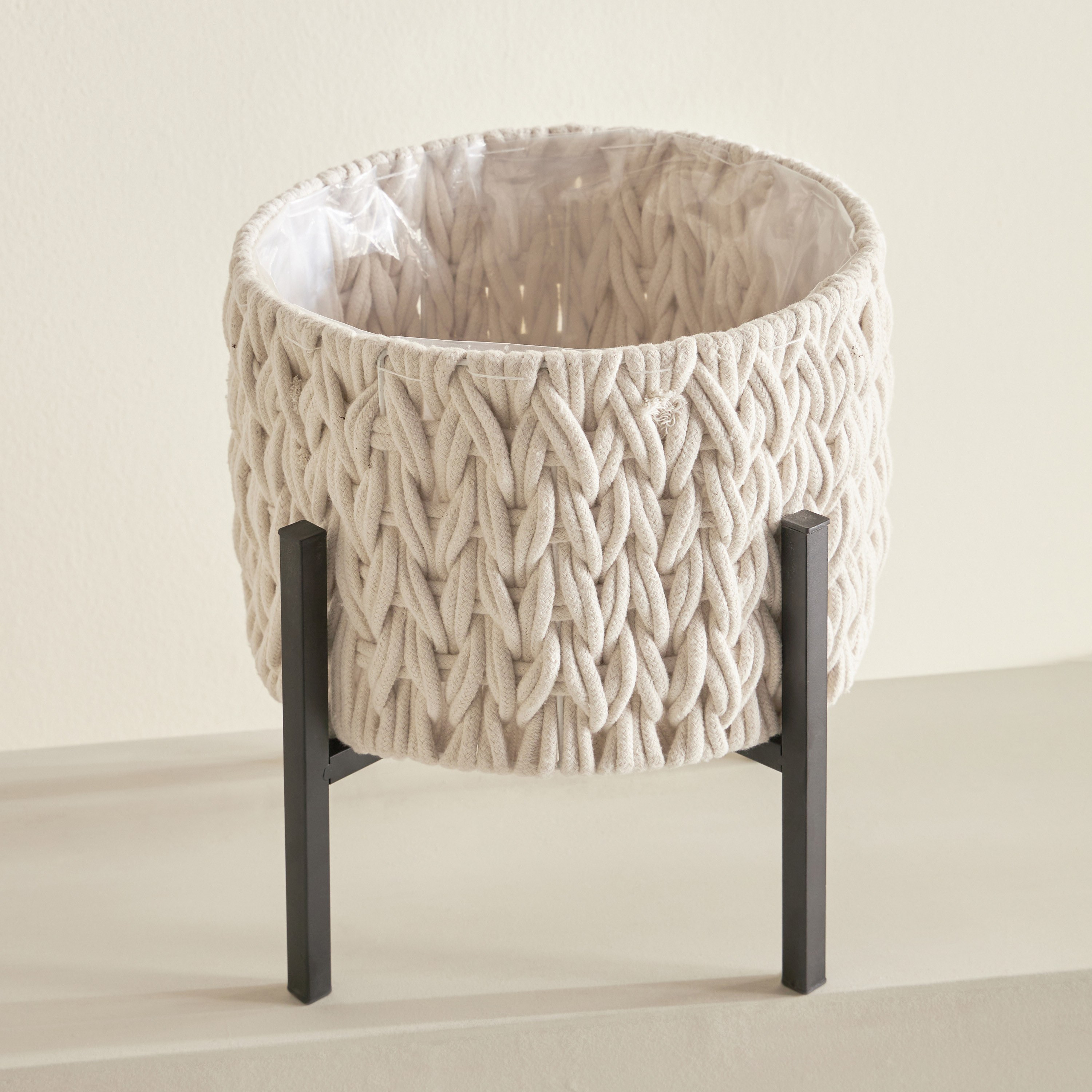 Plaits Natural Planter - 33 cm-household-gardenandoutdoor-potsandplanters-planters-image-2