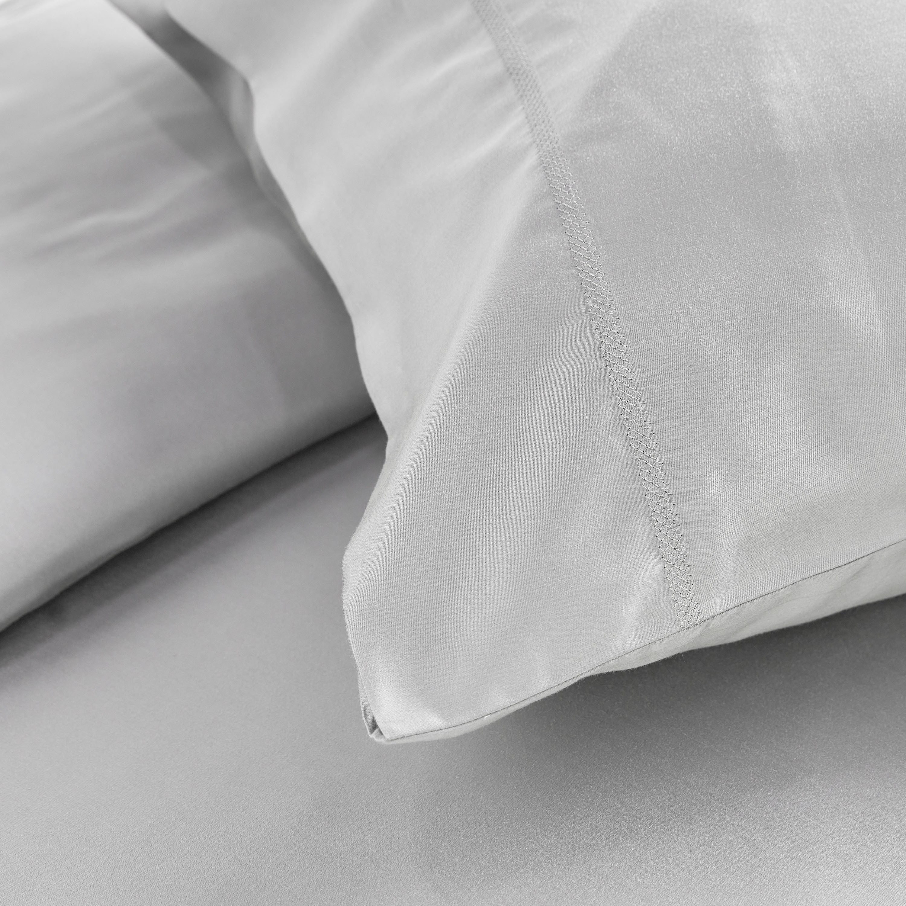 طقم غطاء لحاف كوين 3 قطع عدد خيوط 500 تينسل ساتين - ستيرلا - 200x200 سم-household-bedding-duvetandcovers-duvetcovers-image-16