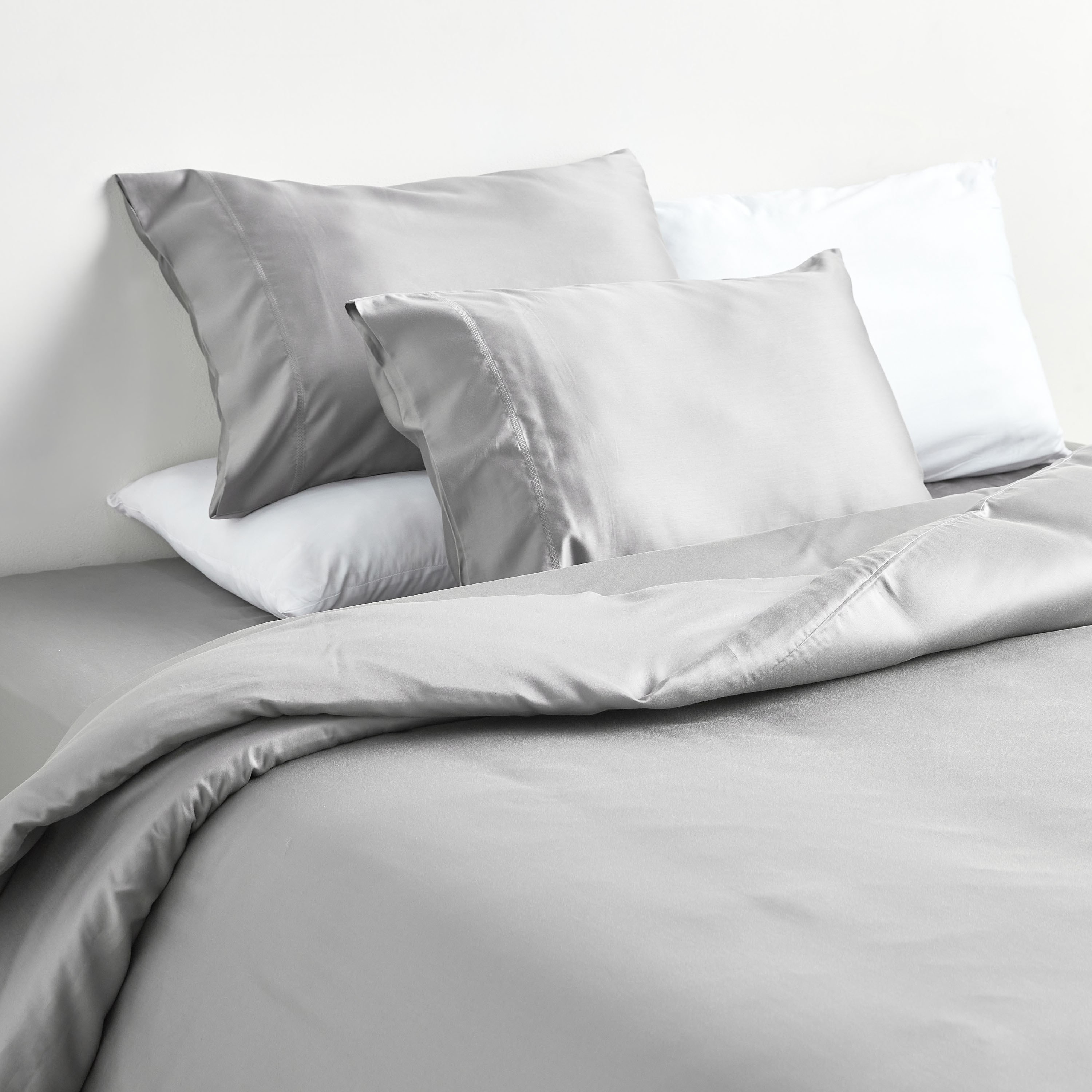 طقم غطاء لحاف سوبر كينج 3 قطع عدد خيوط 500 تينسل ساتين - ستيرلا - 260x220 سم-household-bedding-duvetandcovers-duvetcovers-image-7