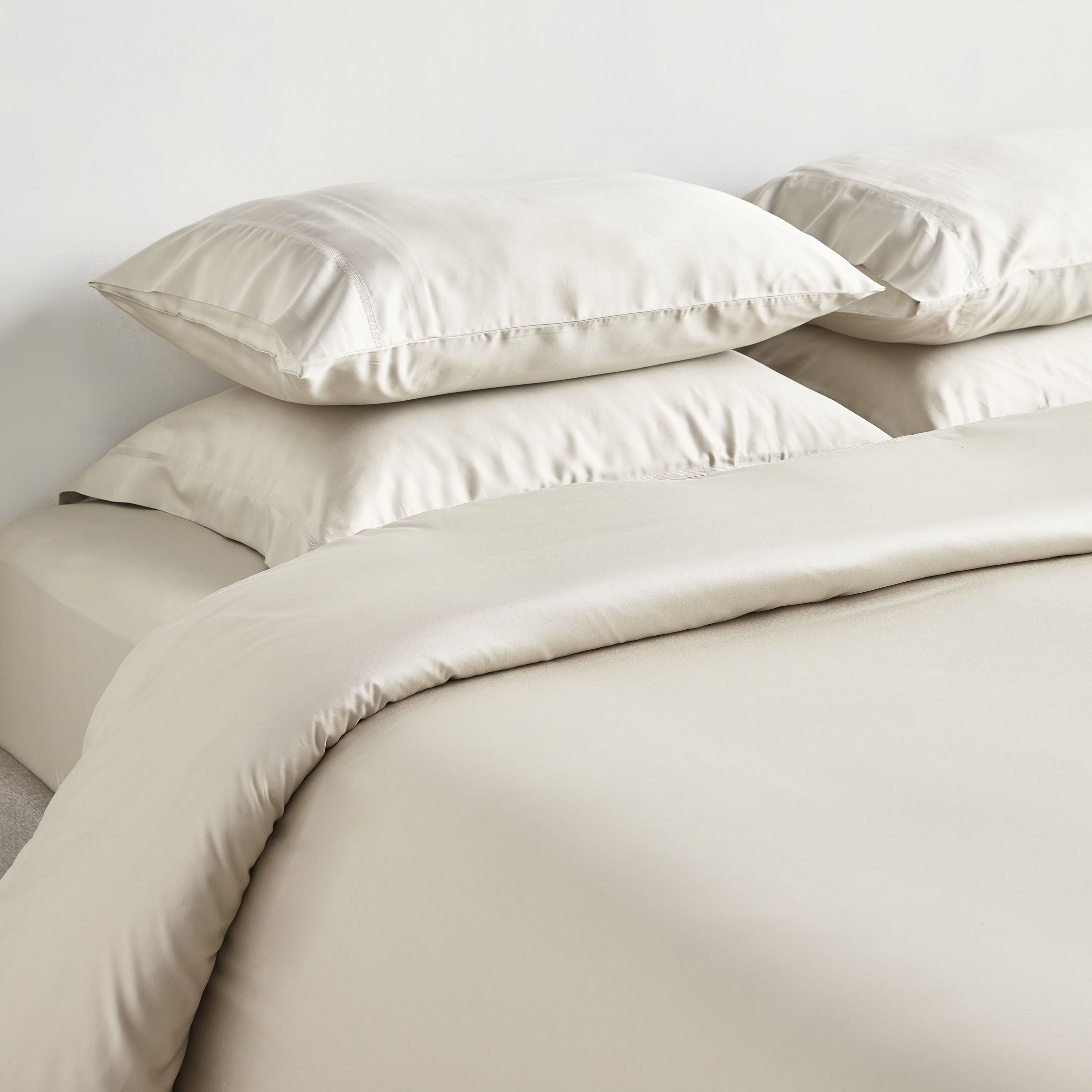 طقم غطاء لحاف سوبر كينج 3 قطع عدد خيوط 500 تينسل ساتين - ستيرلا - 260x220 سم-household-bedding-duvetandcovers-duvetcovers-image-24