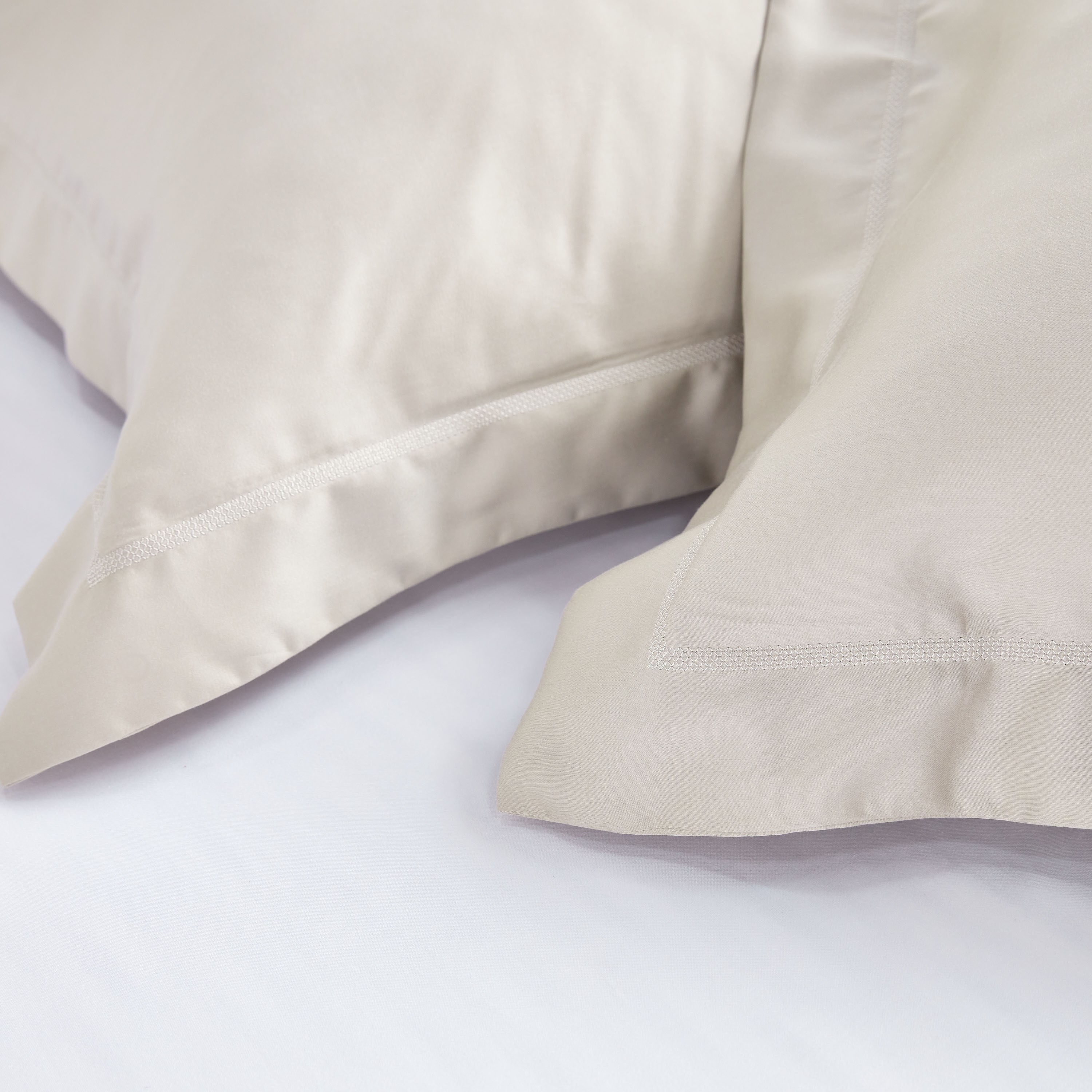 Sterla Tencel Sateen 500 Thread Count 2-Piece Standard Pillowcase Set - 50x75 cm-household-bedding-sheetsandpillowcases-pillowcases-image-3