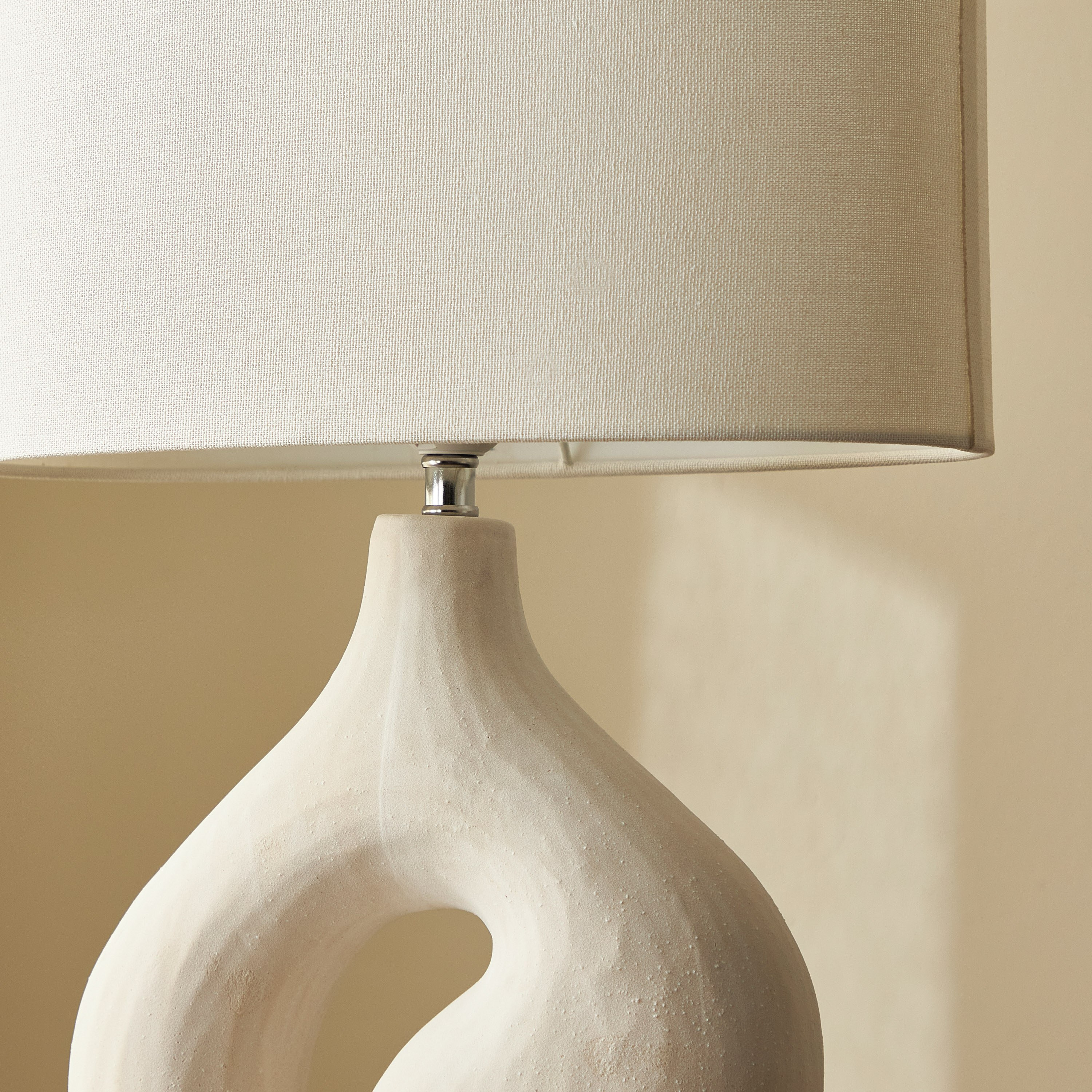 Dovica Ceramic Table Lamp - 51 cm-household-lighting-tableanddesklamps-image-3