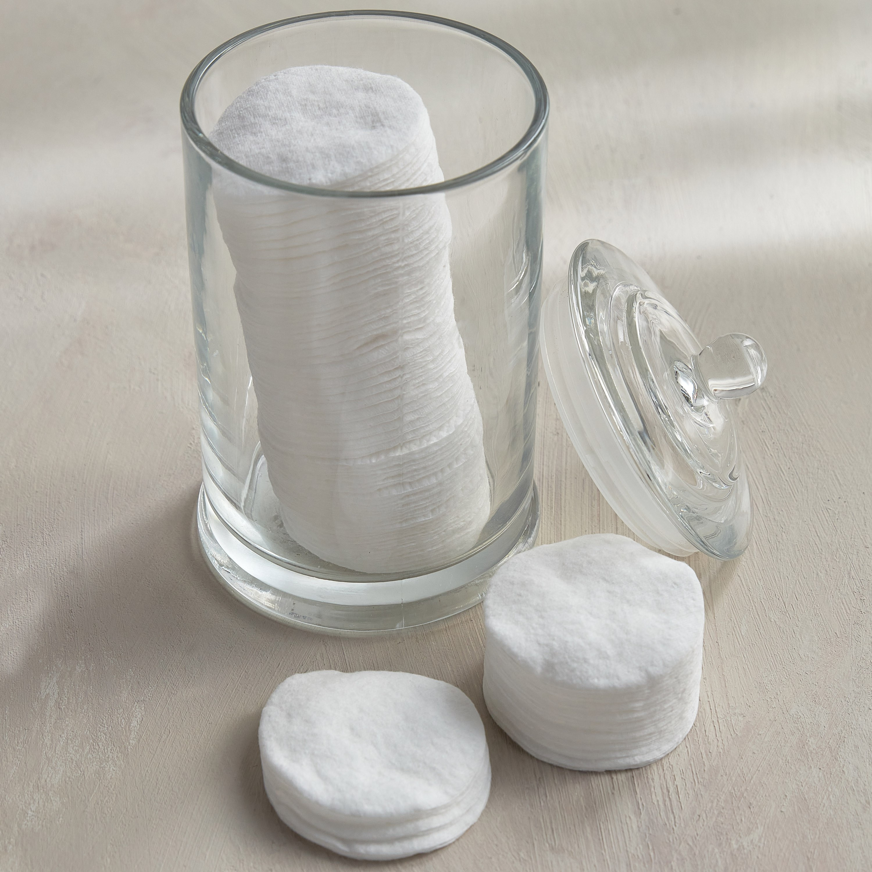 Cleanic 100-Piece Organic Cotton Round Makeup Removing Pad Set-babyandkids-schoolessentials-stationery-image-3