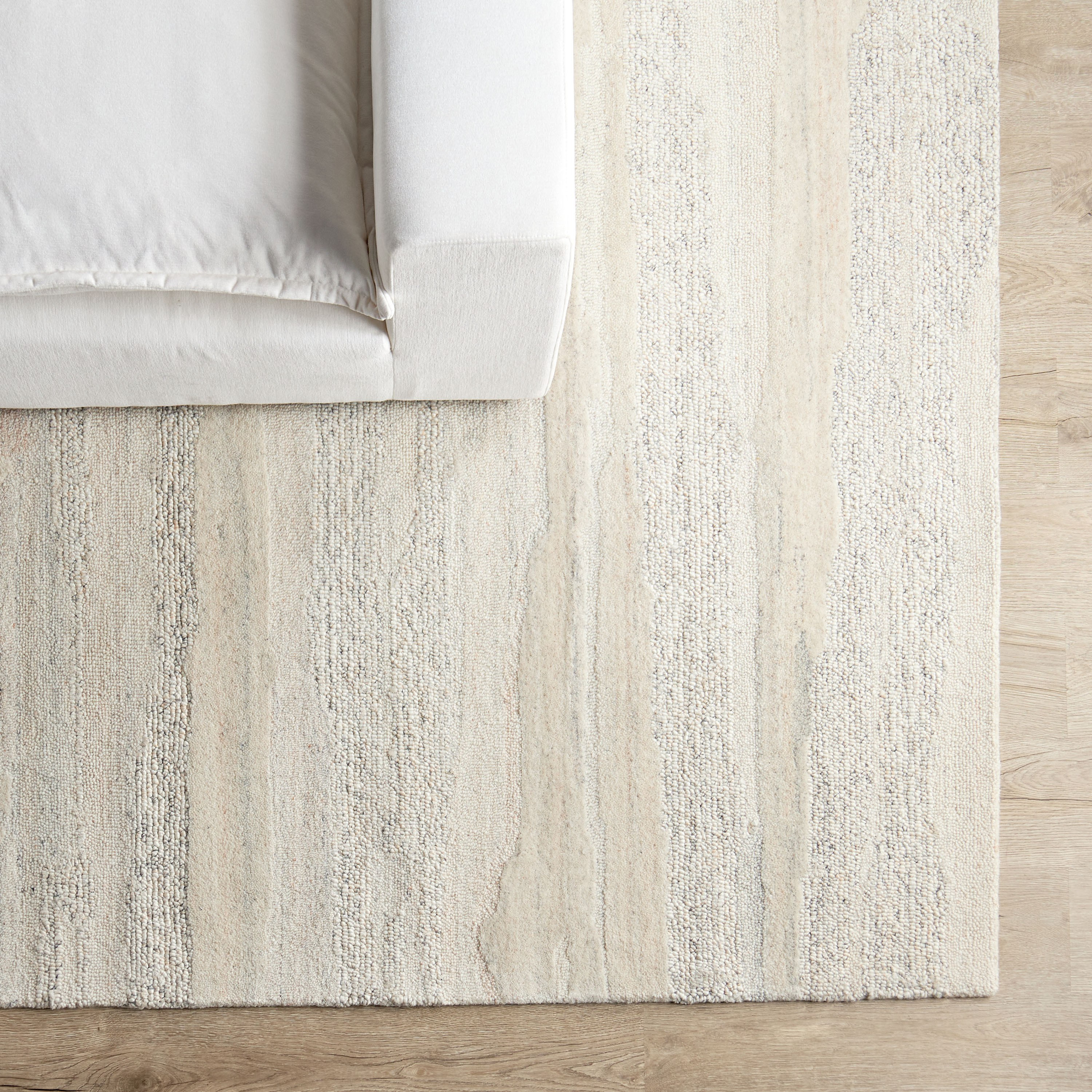 Linger Rug Shop Lingen Woollen Handtufted Rug - 200x290 cm | Homecentre UAE