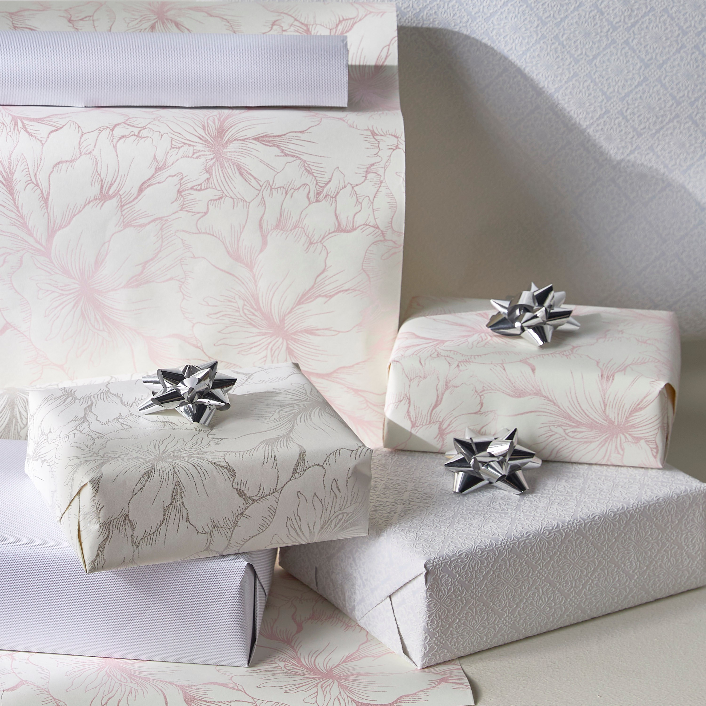 ورق تغليف هدايا منقوش من ويلا - 70x300 سم-household-giftingaccessories-accessories-image-3