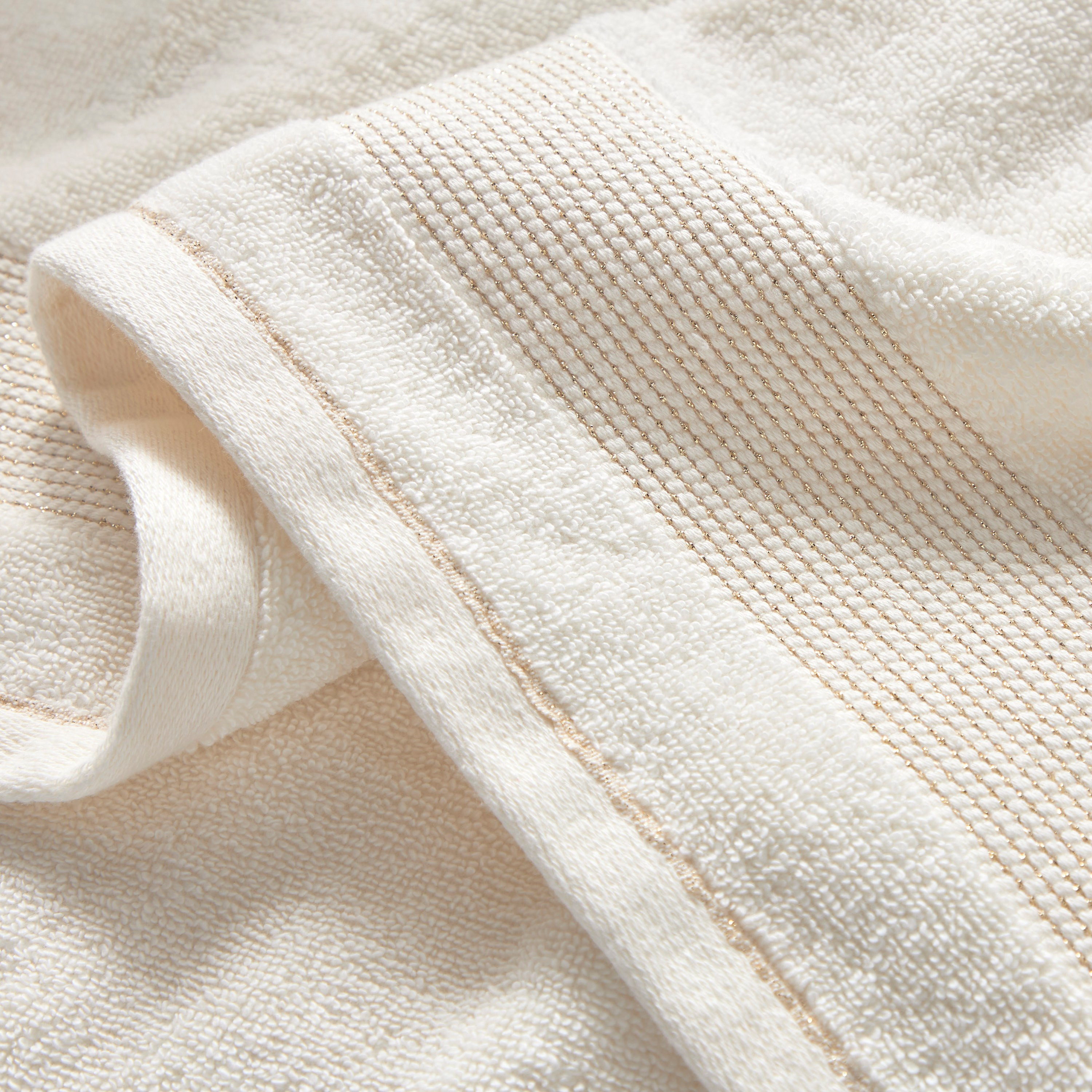 Accent Bath Towel - 50x100 cm-household-bathandlaundry-bathlinen-towels-image-3