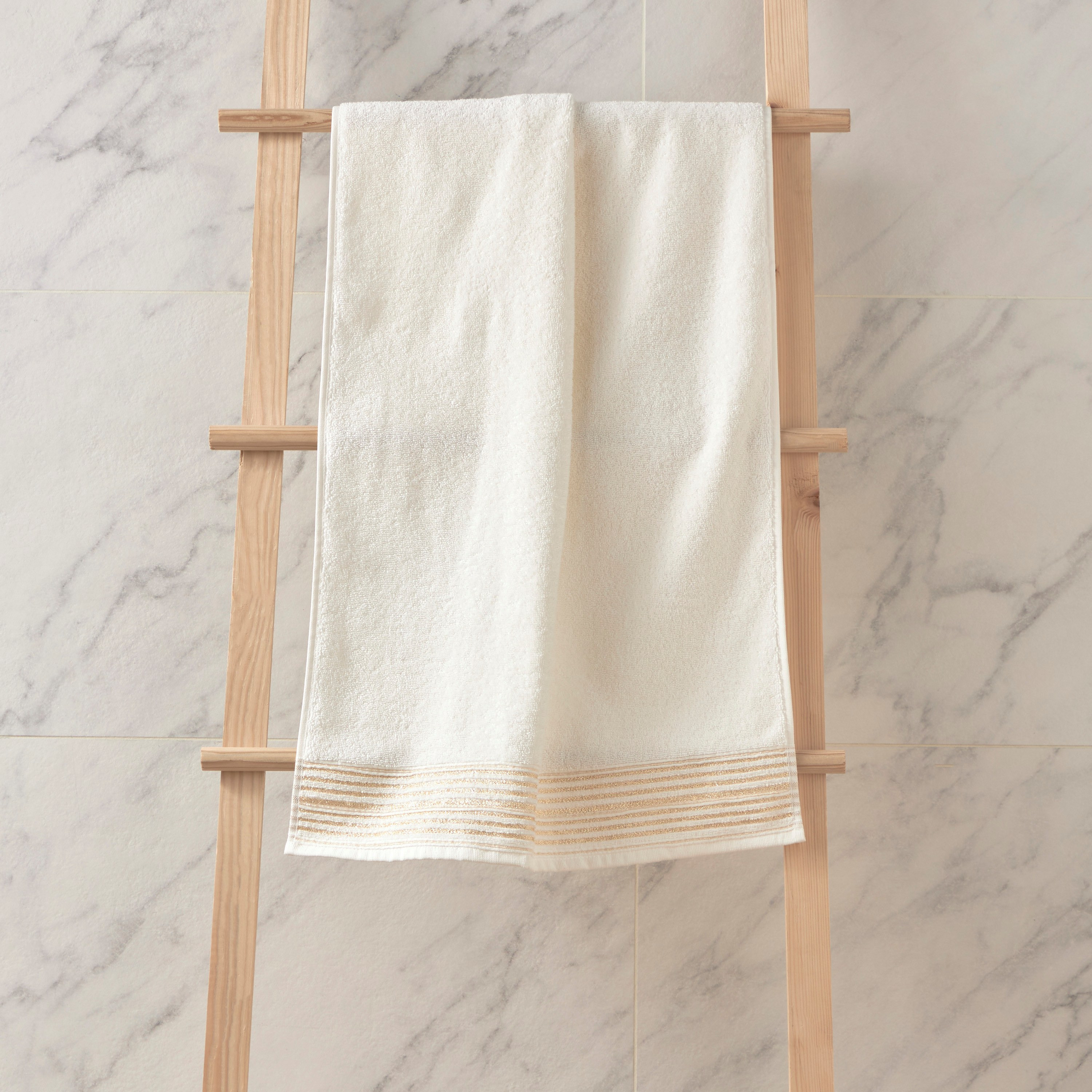 Lusture Bath Towel - 50x100 cm-household-bathandlaundry-bathlinen-towels-image-1