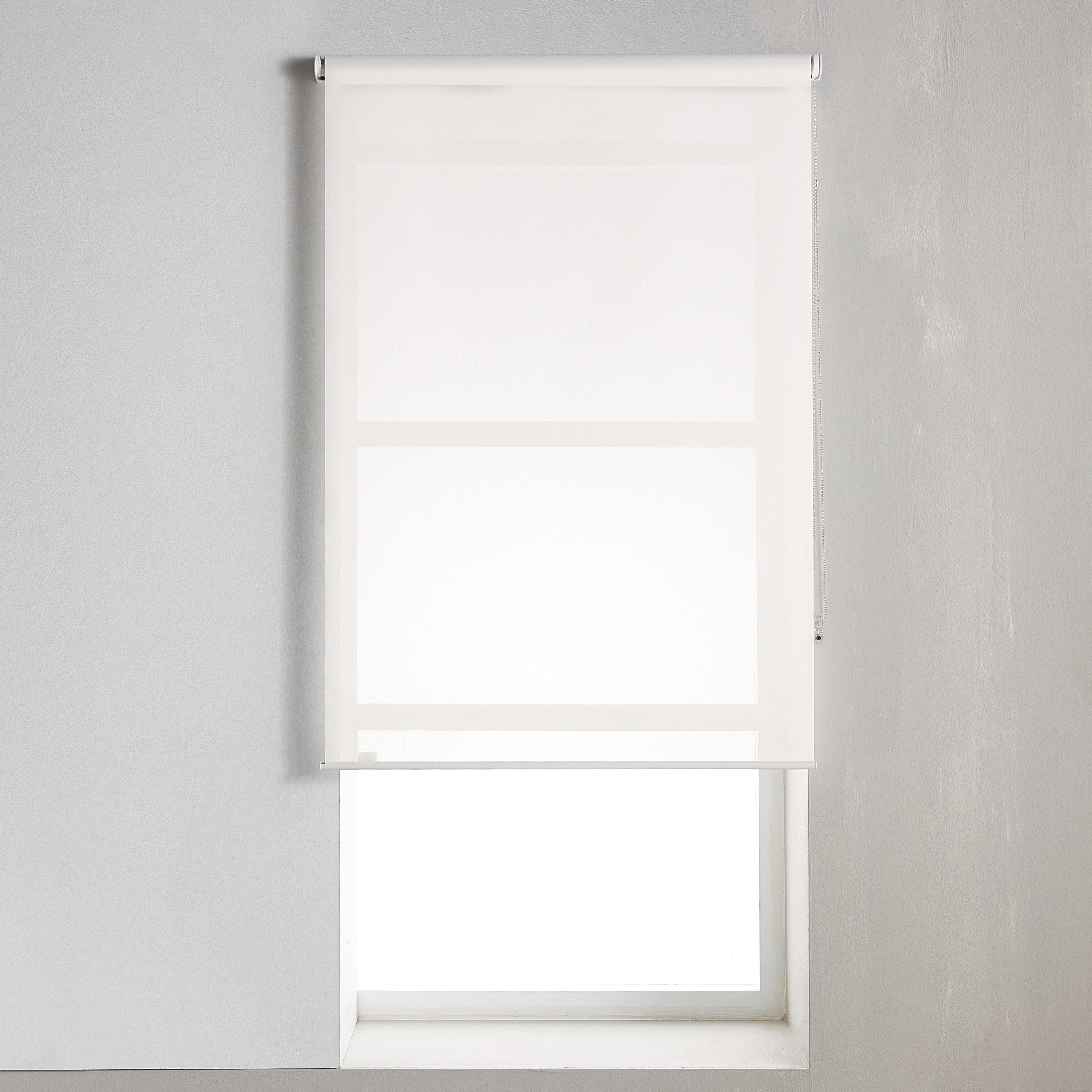 Modern Sunscreen Non-Blackout Blind - 90x240 cm