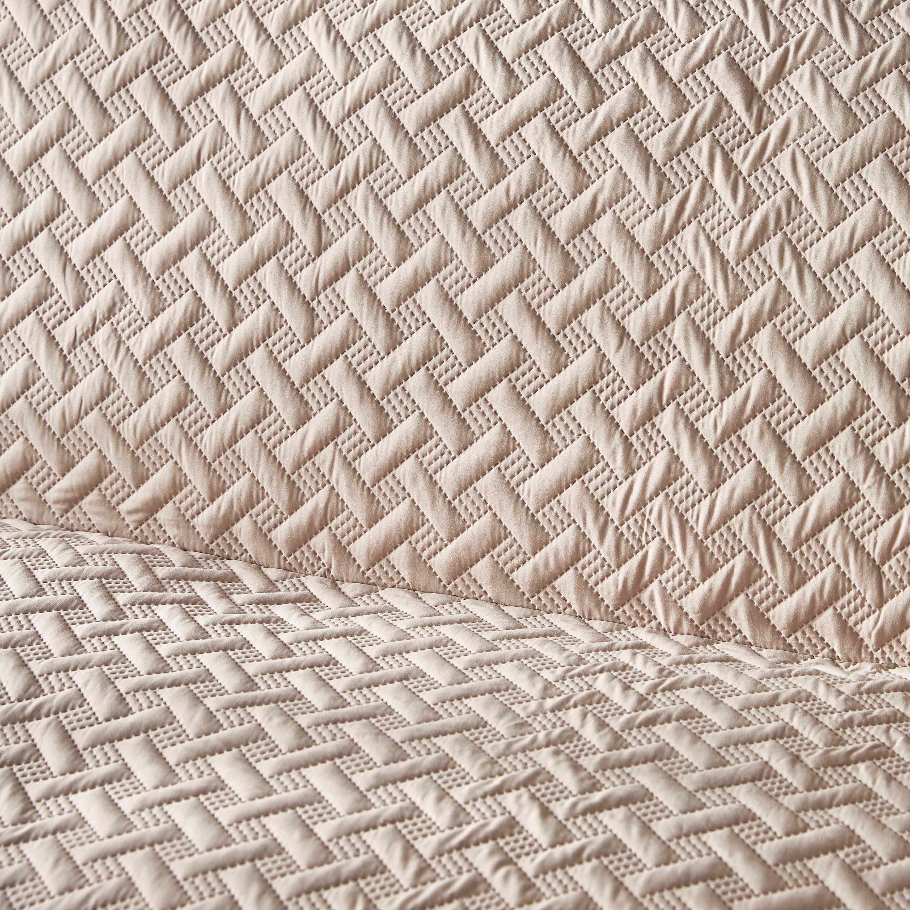 Essential Check 3-Seater Sofa Cover - 279x179 cm-household-cushionsandthrows-seatcovers-image-3