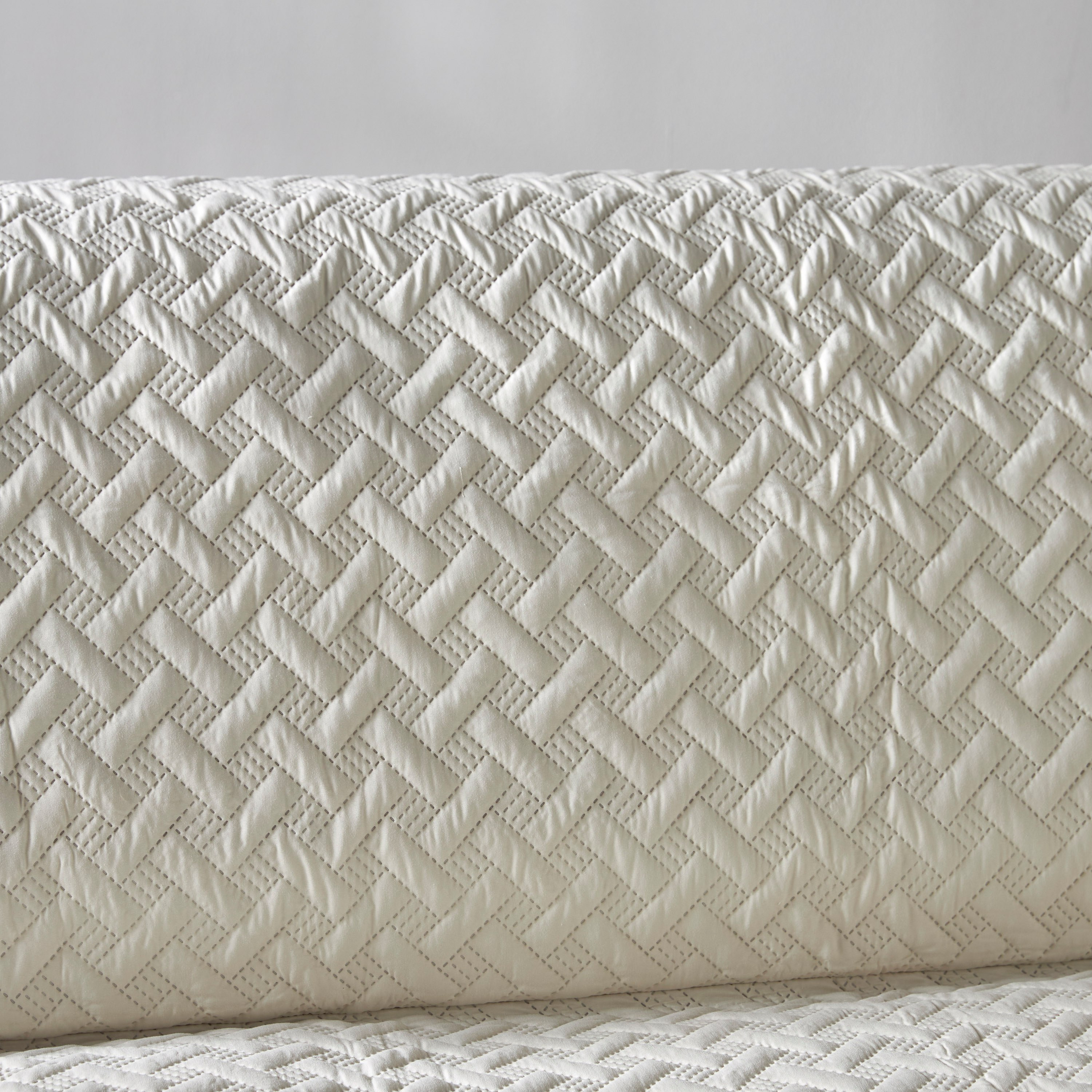 Essential Check 3-Seater Sofa Cover - 279x179 cm-household-cushionsandthrows-seatcovers-image-3