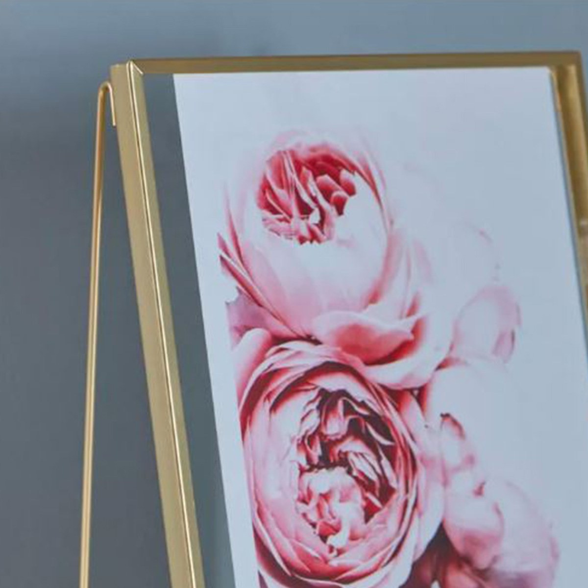 Wedged Photo Frame - 30x25 cm-household-walldecorandmirrors-photoframes-image-2