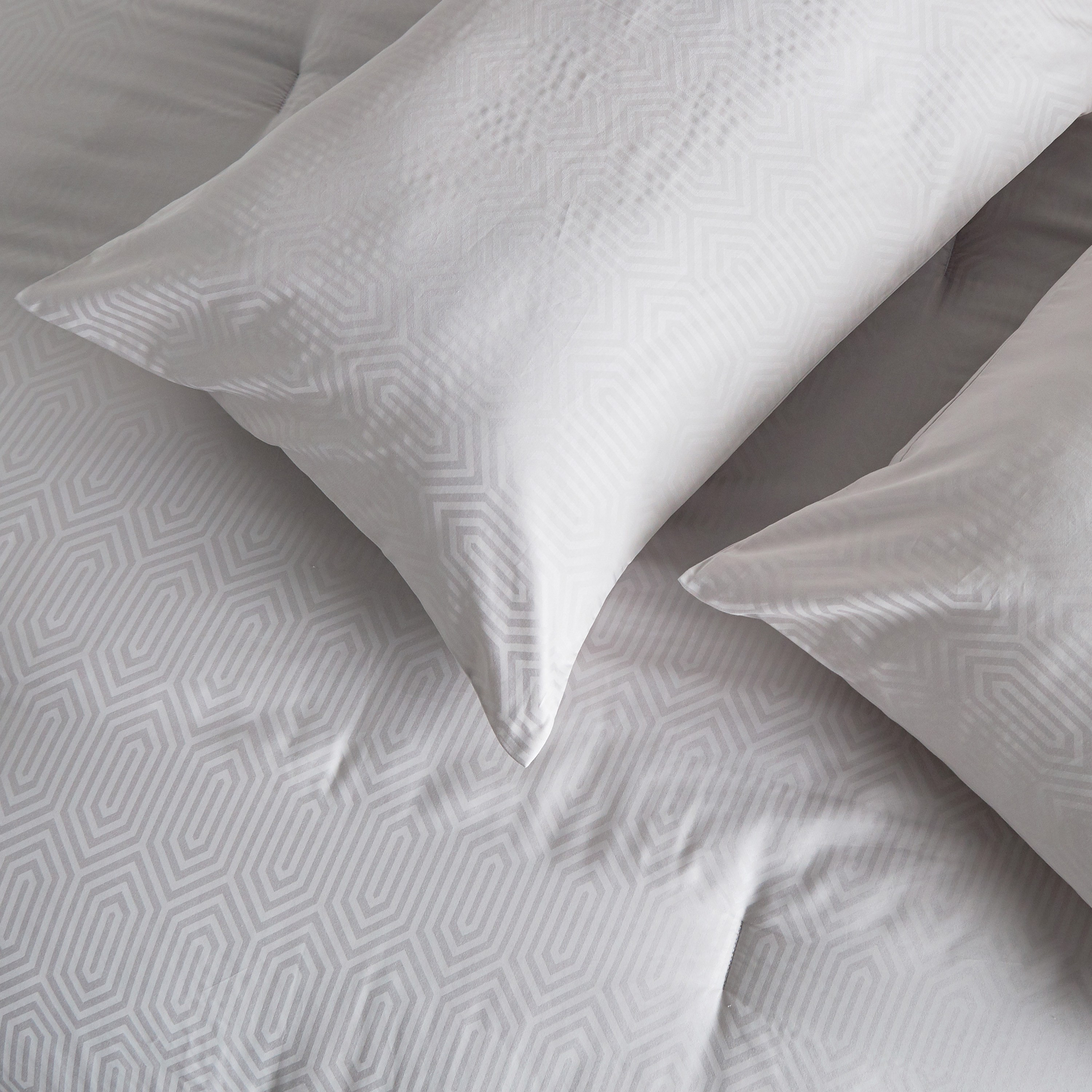 Amour Egyptian Cotton Sateen 300 Thread Count 3-Piece Queen Comforter Set - 200x240 cm-household-bedding-comfortersandbedspreads-comforters-image-3
