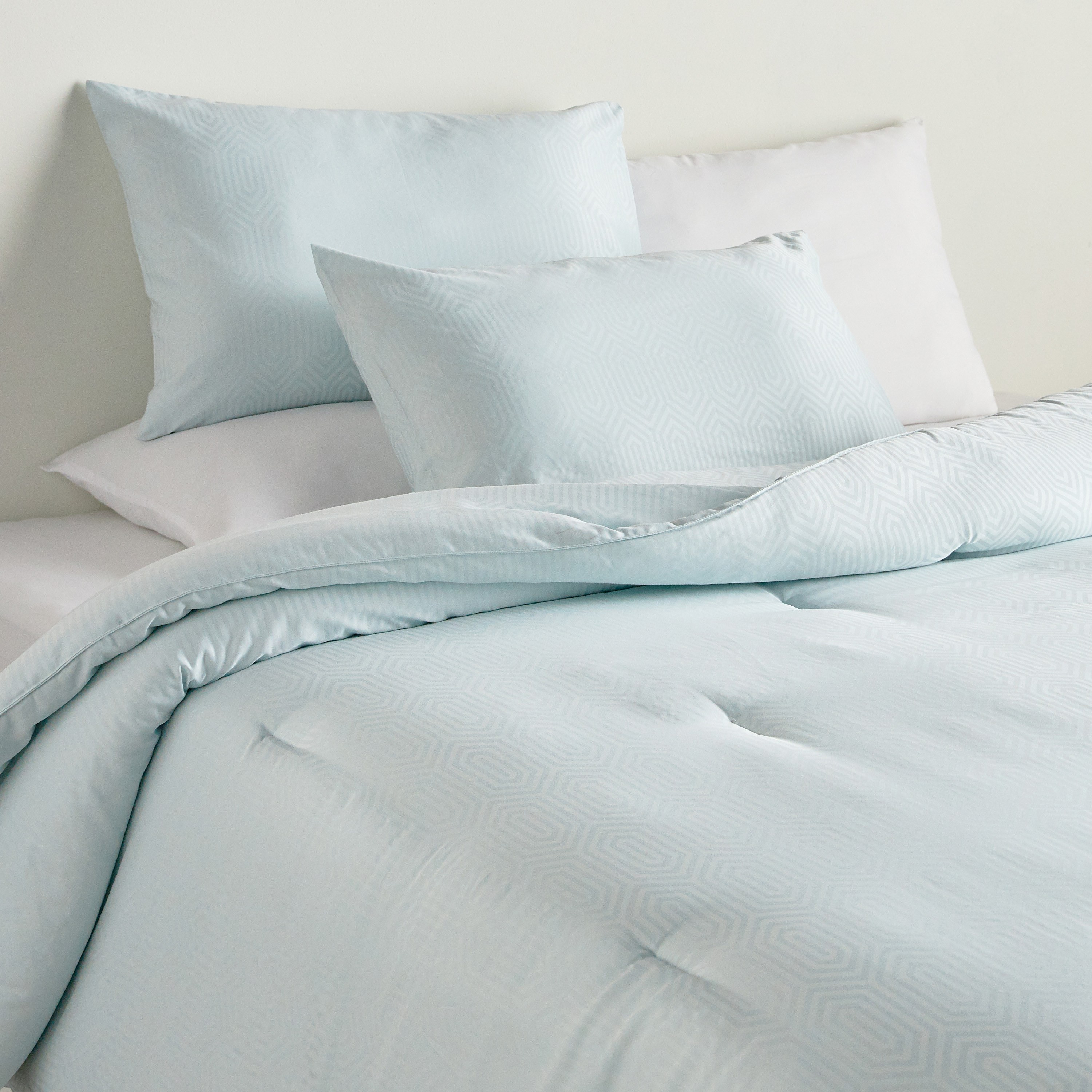 Amour Egyptian Cotton Sateen 300 Thread Count 3-Piece Super King Comforter Set - 250x260 cm-household-bedding-comfortersandbedspreads-comforters-image-1