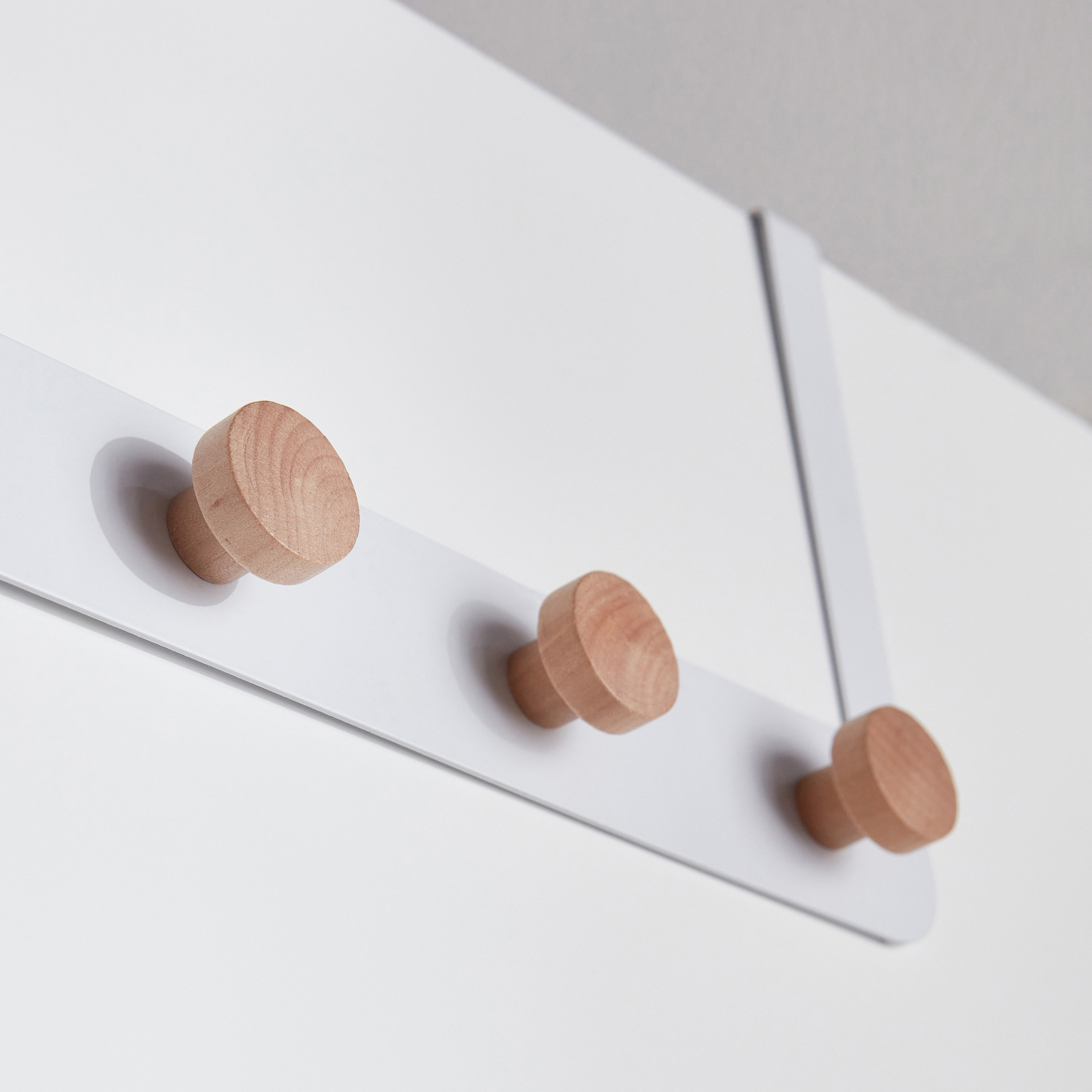 Brenda Over-the-Door Clothes Hook-household-bathandlaundry-bathroomorganizing-wallfixturesandhooks-image-2