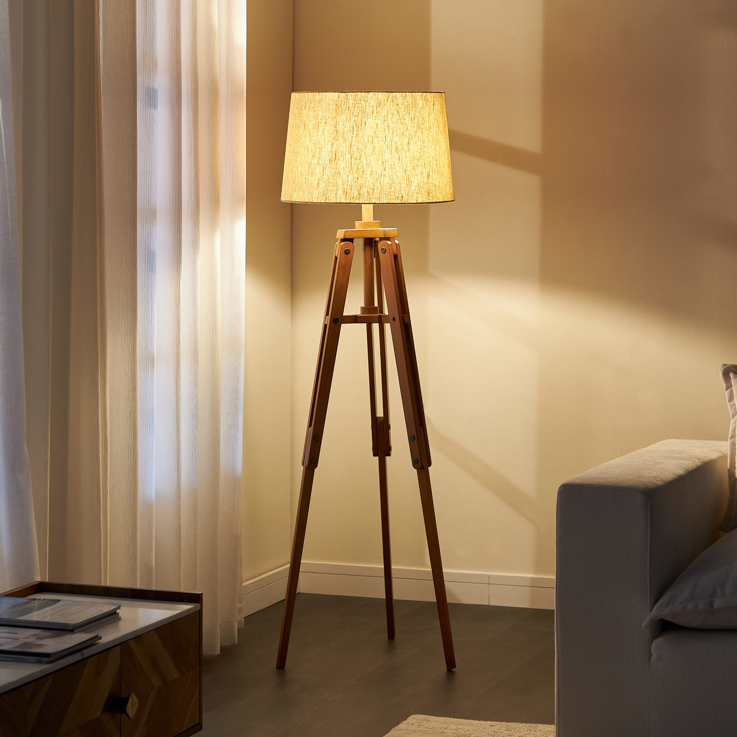 Gallant Wooden Floor Lamp - 158 cm-household-lighting-floorlamps-image-2