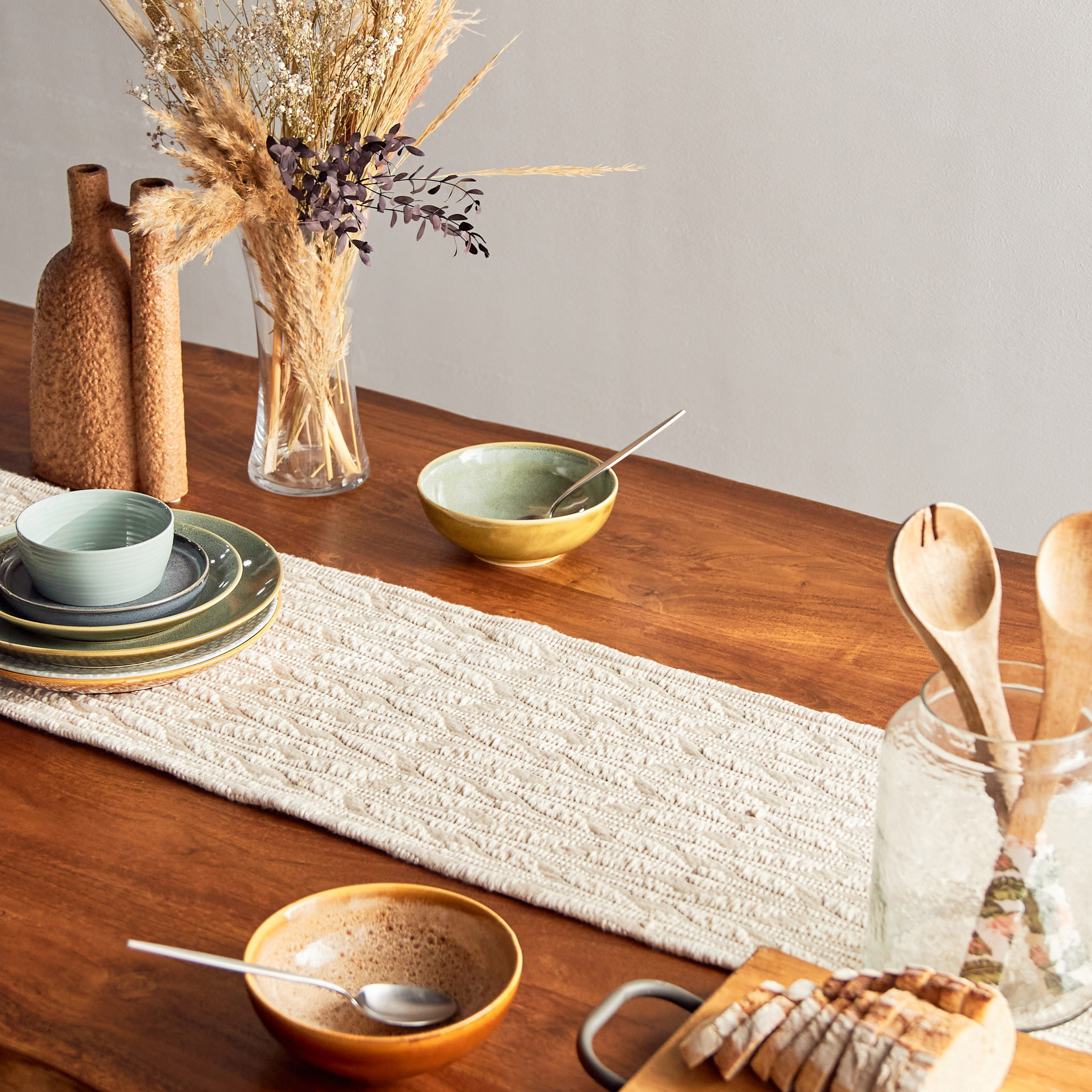 Cotton Jacquard Table Runner - 33x160 cm-household-dining-tablelinen-runnersandtablecovers-image-4