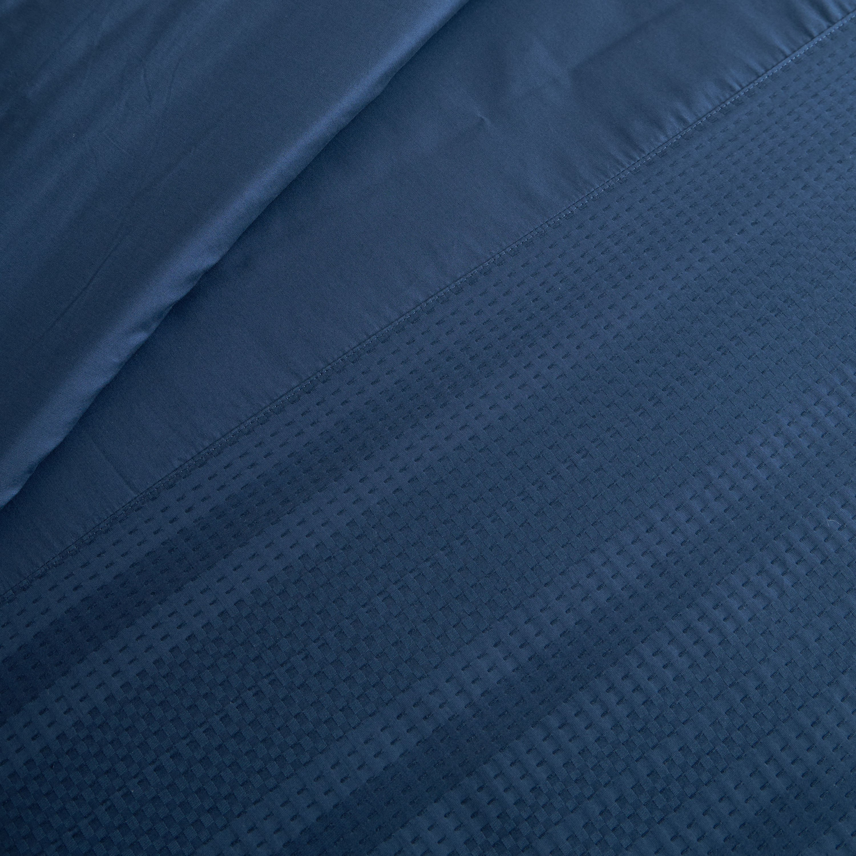 Eternity Cotton Percale 325 Thread Count 3-Piece Single Duvet Cover Set - 135x200 cm-household-bedding-duvetandcovers-duvetcovers-image-4