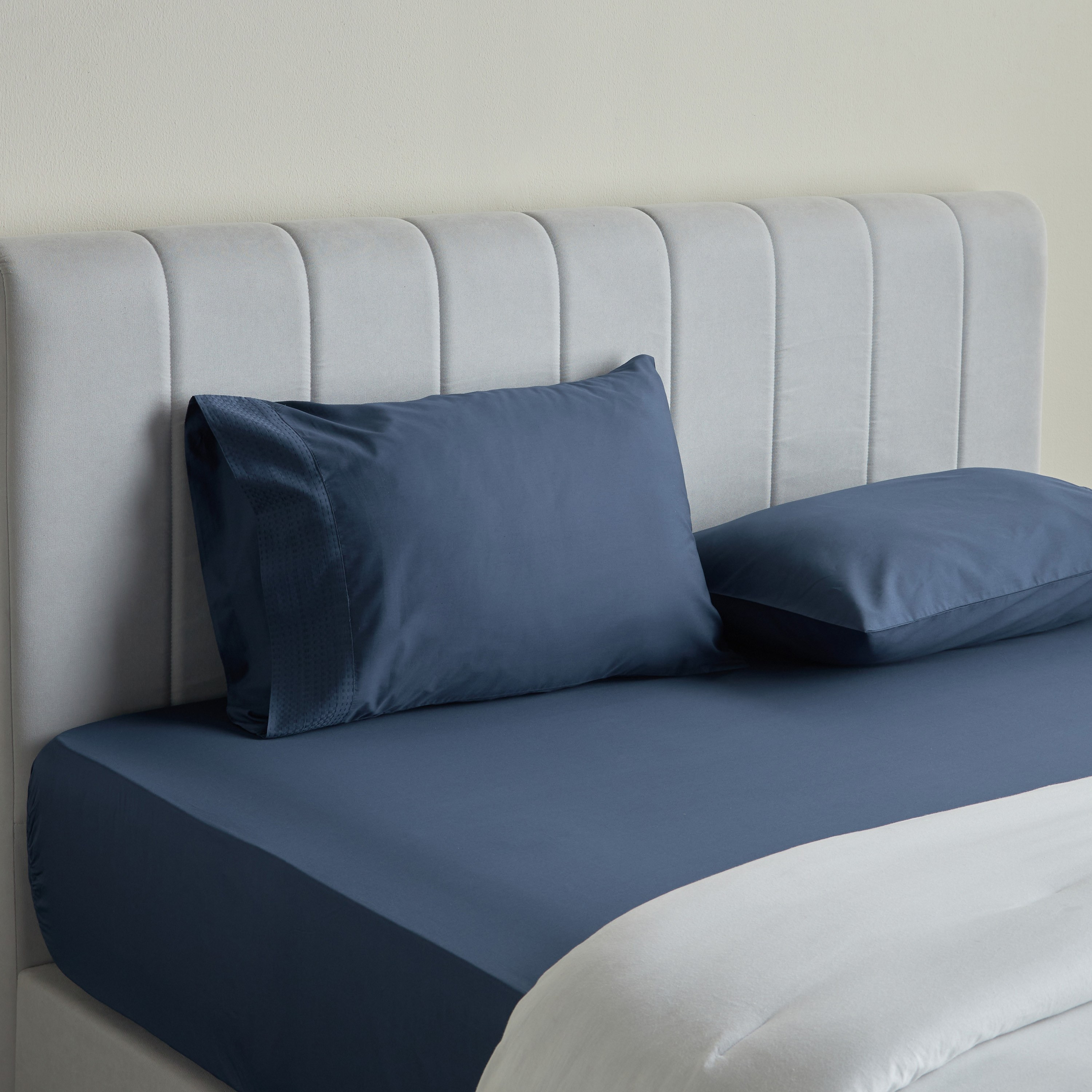 Eternity Cotton Percale 325 Thread Count Super King Fitted Sheet - 200x205 cm-household-bedding-sheetsandpillowcases-fittedsheets-image-2