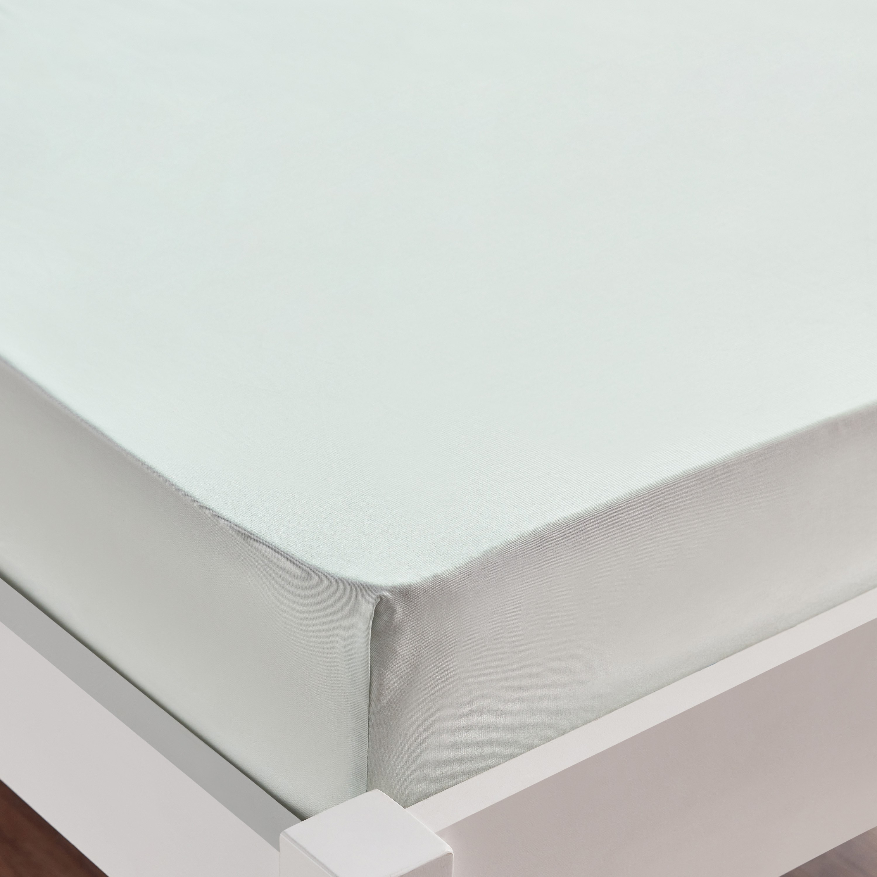 Naturova Bamboo Cotton Single Fitted Sheet - 90x200 cm-babyandkids-beddingandwindows-bedding-fittedandflatsheets-image-1