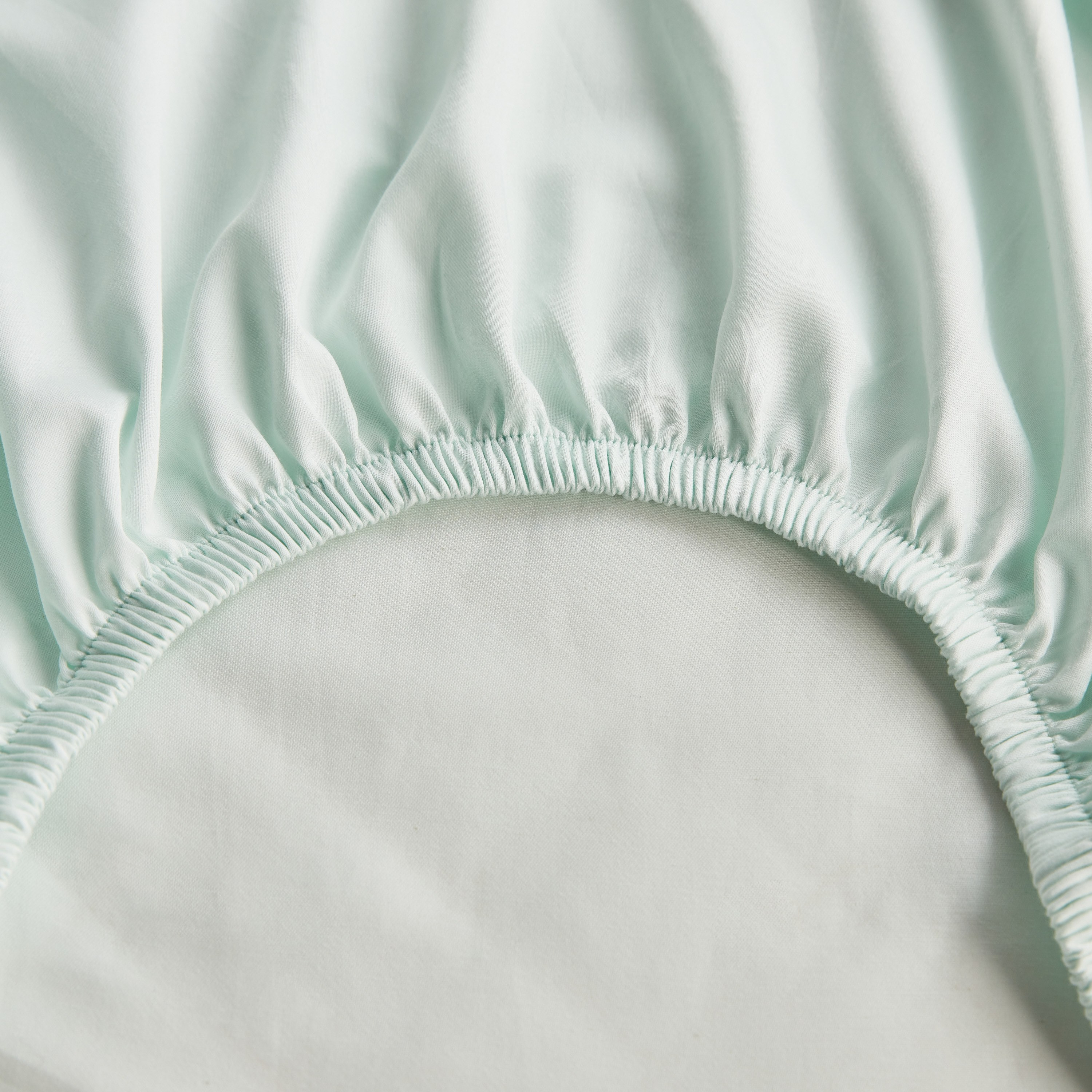 Naturova Bamboo Cotton Single Fitted Sheet - 90x200 cm-babyandkids-beddingandwindows-bedding-fittedandflatsheets-image-2