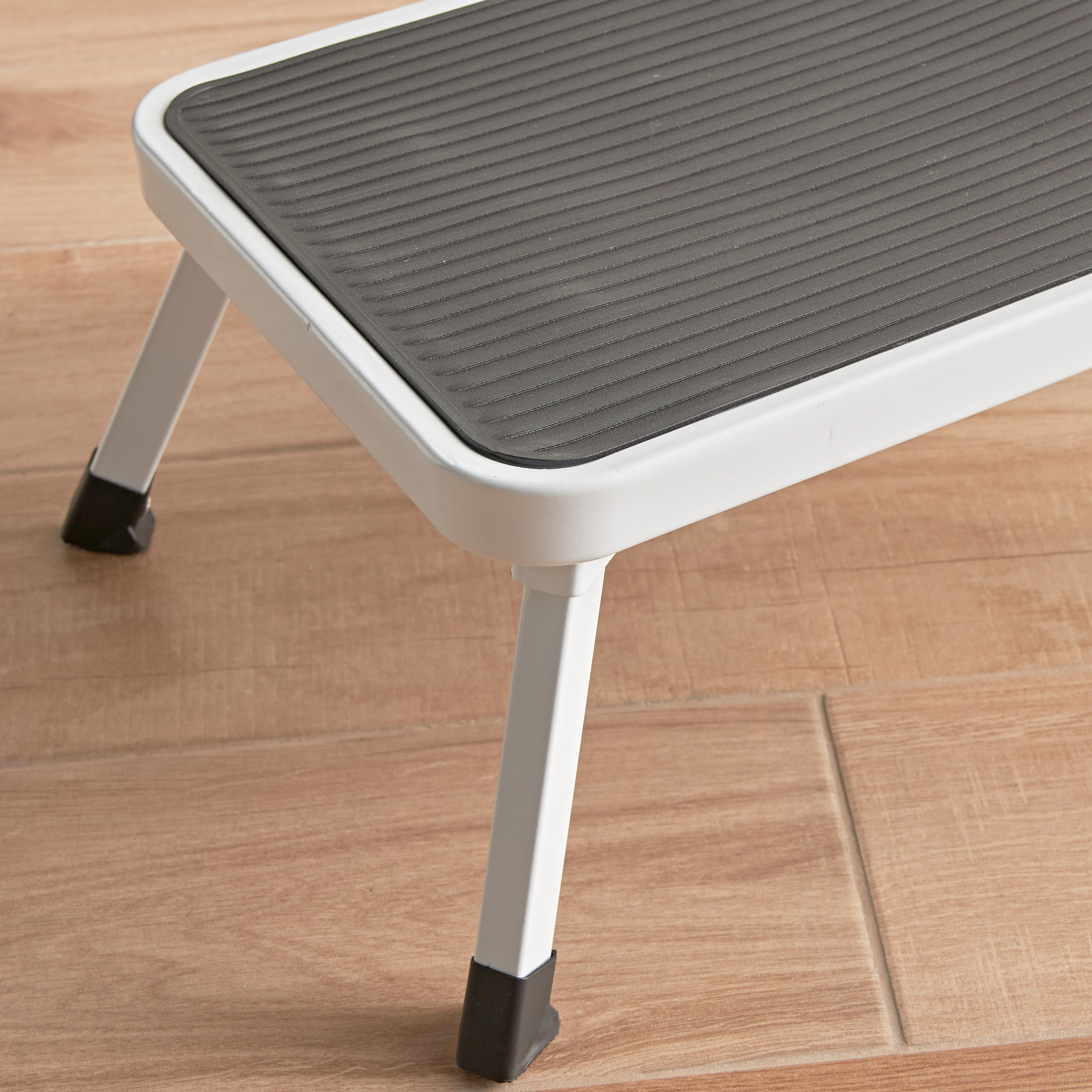 مقعد قابل للطي - برانتلي-household-bathandlaundry-bathroomorganizing-laddersandstools-image-4