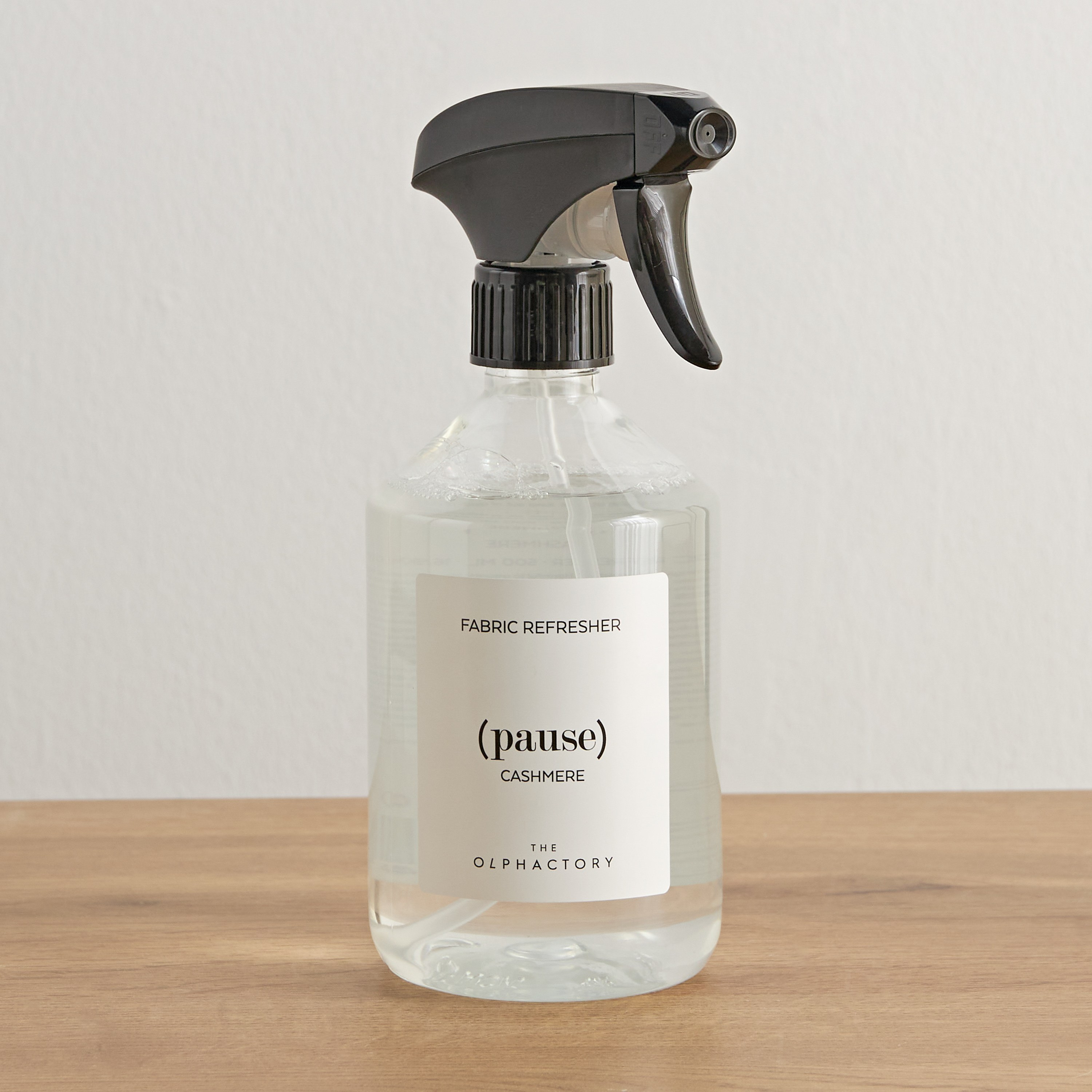 Olphactory Cashmere Fabric Spray - 500 ml-household-homefragrance-homesprays-image-1