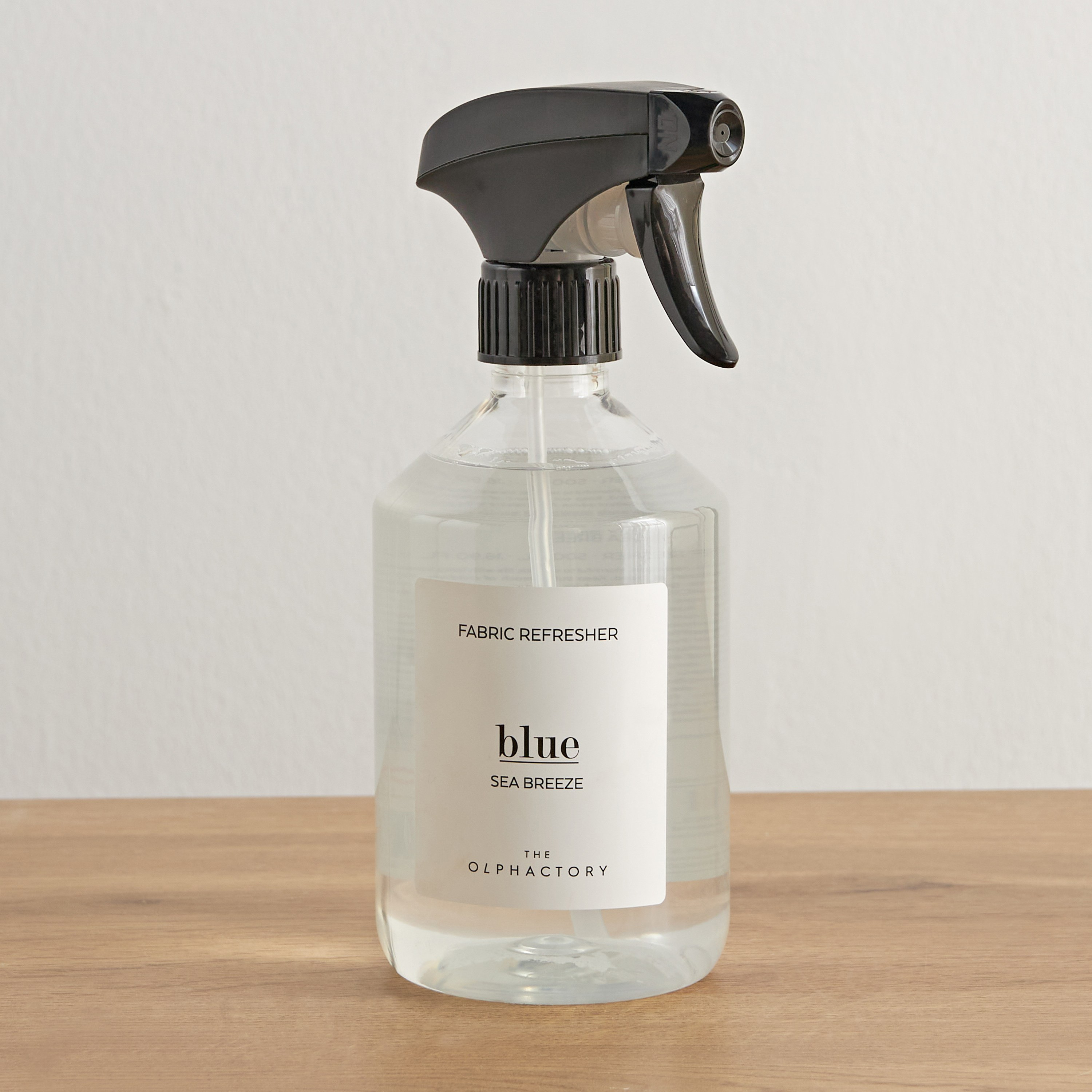 Olphactory Sea Breeze Fabric Spray - 500 ml-household-homefragrance-homesprays-image-1