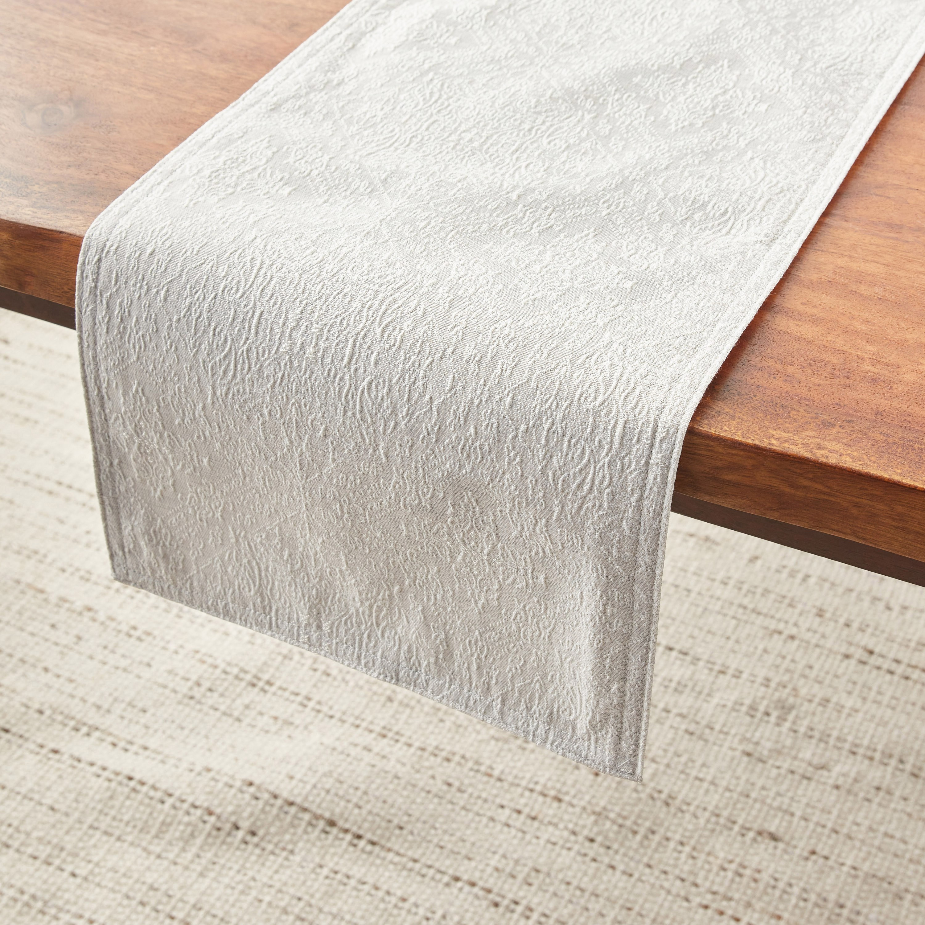 Winona Runner - 30x300 cm-household-dining-tablelinen-runnersandtablecovers-image-3