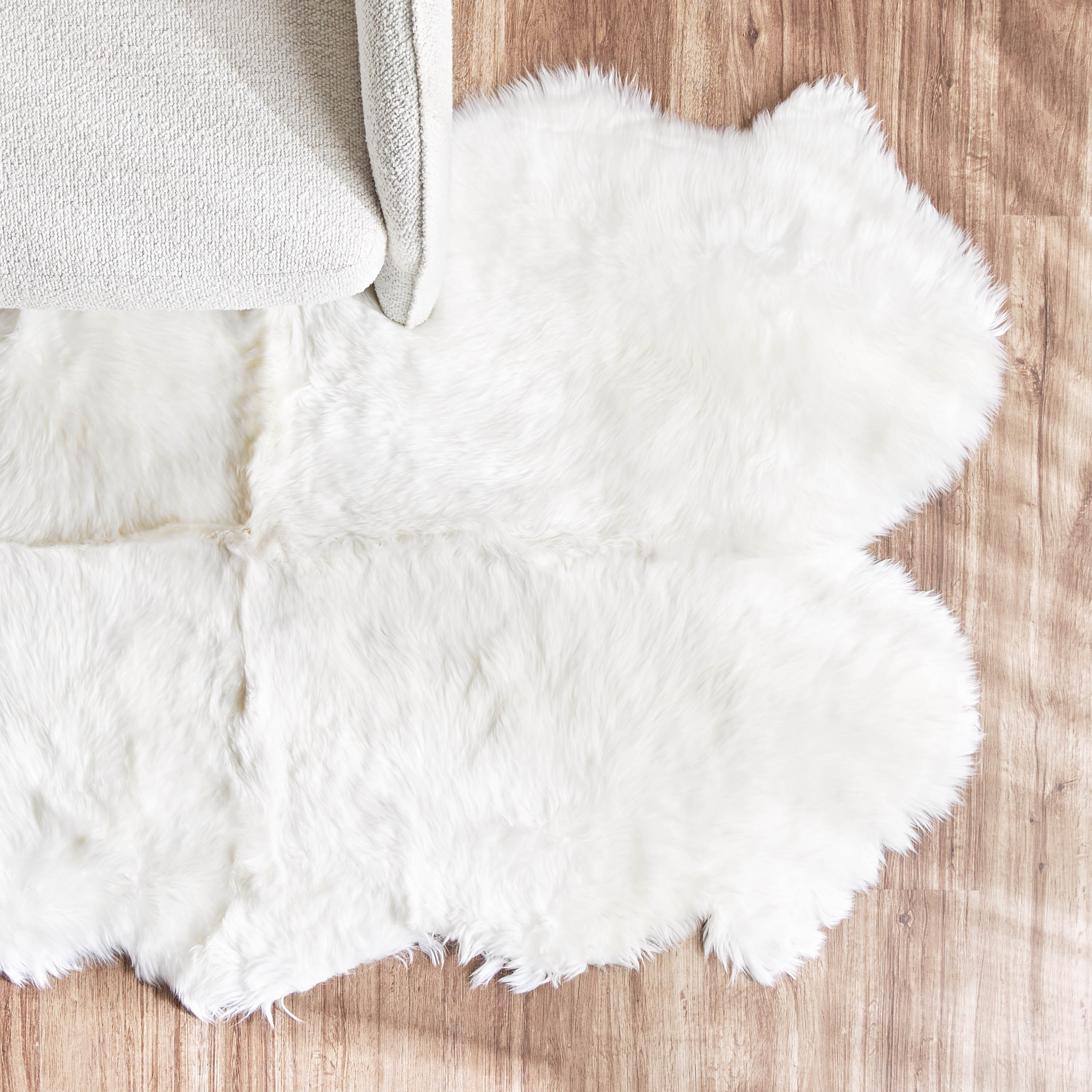 Sheep Skin Fur Rug - 110x180 cm-household-rugsandcarpets-rugs-image-1