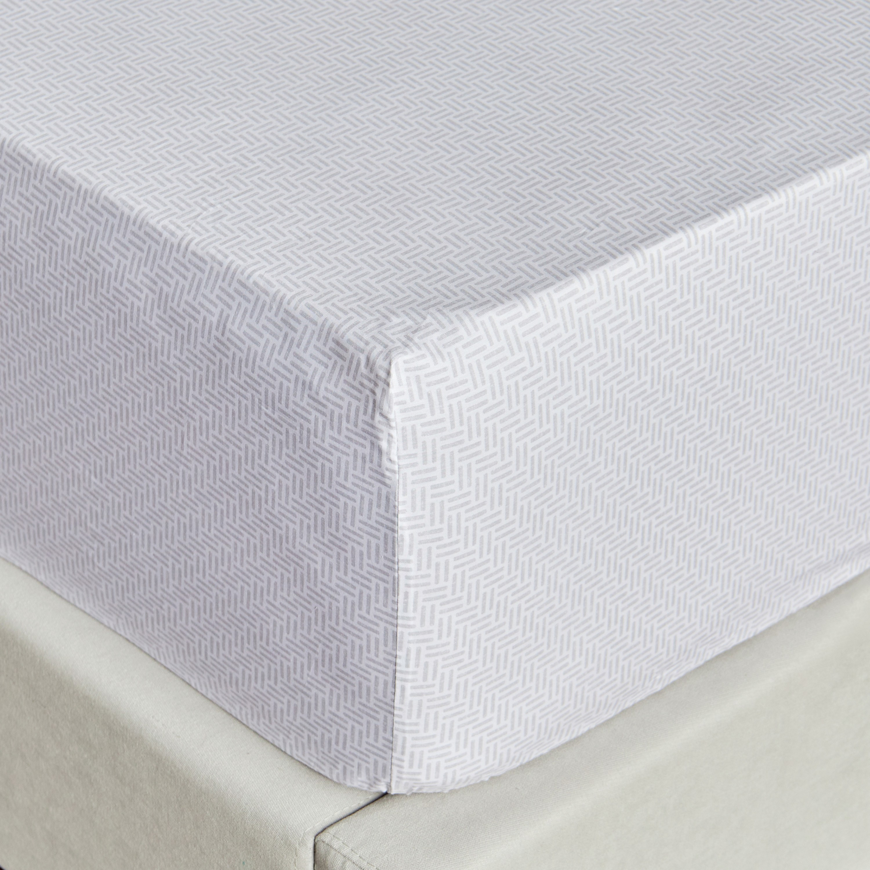 Serenity Cotton Percale 200 Thread Count Super King Printed Fitted Sheet - 200x205 cm-household-bedding-sheetsandpillowcases-fittedsheets-image-1