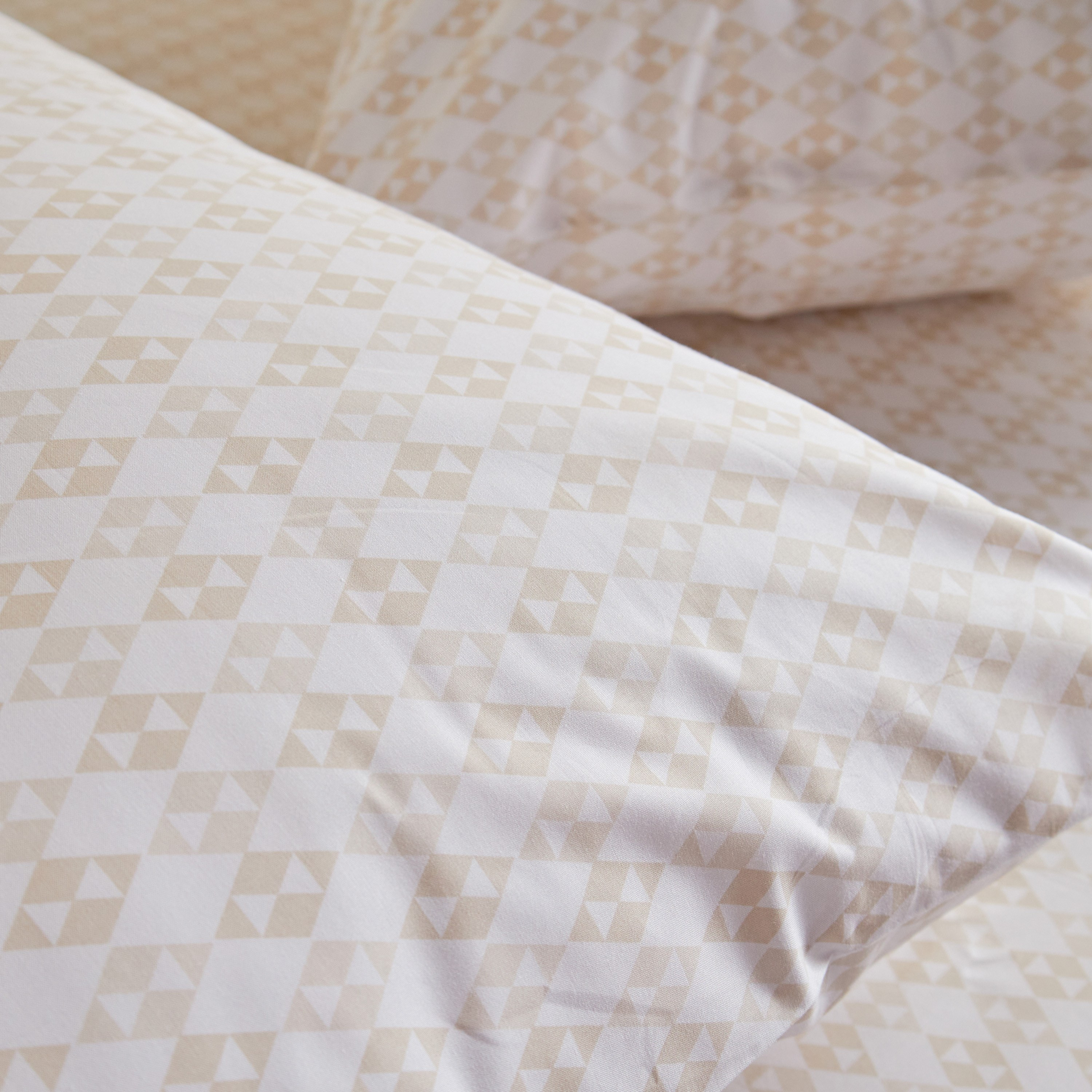 Serenity Cotton Percale 200 Thread Count 2-Piece Standard Printed Pillowcase Set - 50x75 cm-household-bedding-sheetsandpillowcases-pillowcases-image-3